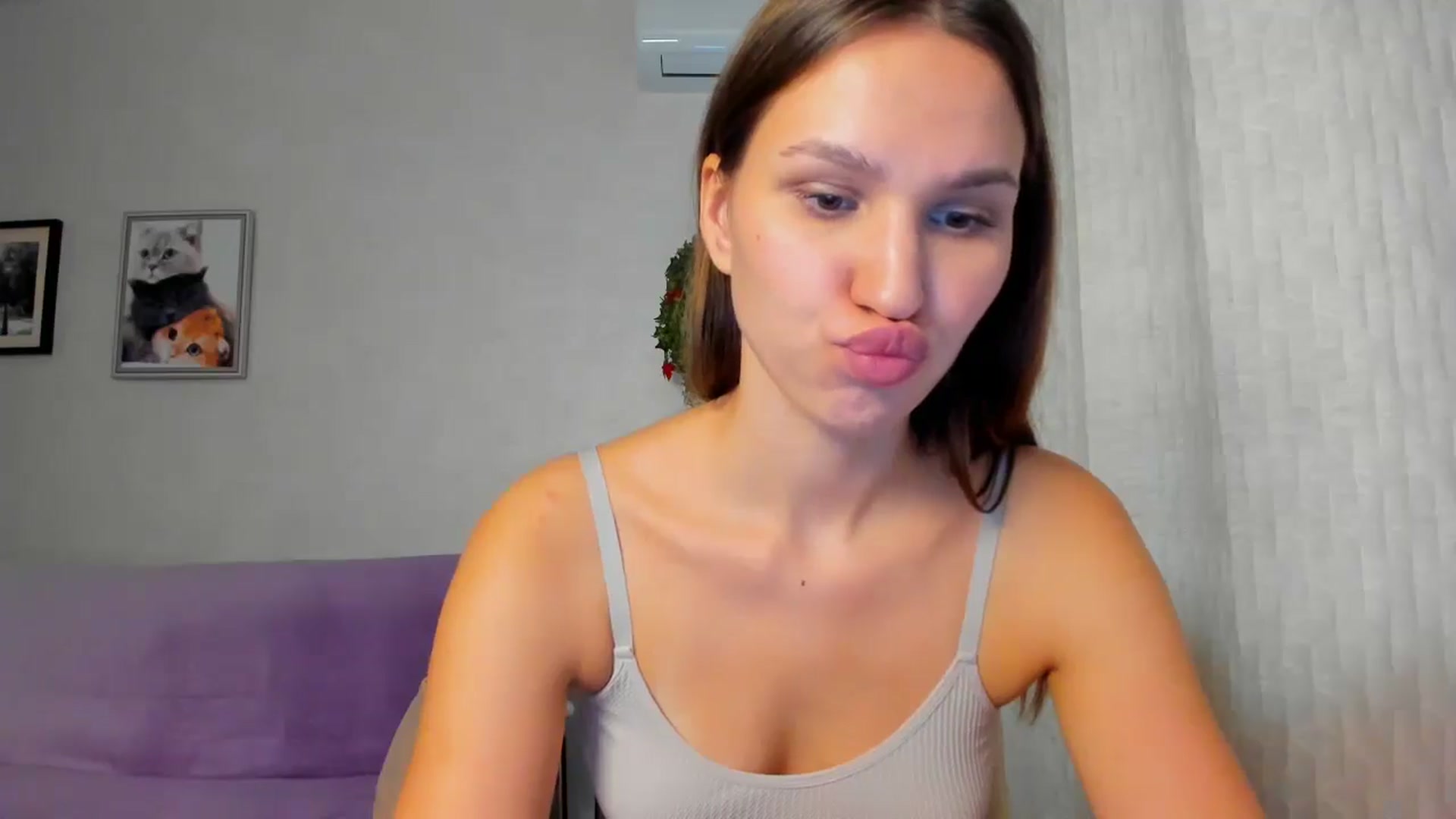 Gallery image thumbnail from WaveOfLove's myfreecams stream on, 11/07/2025, 13:06 image 7 of 20
