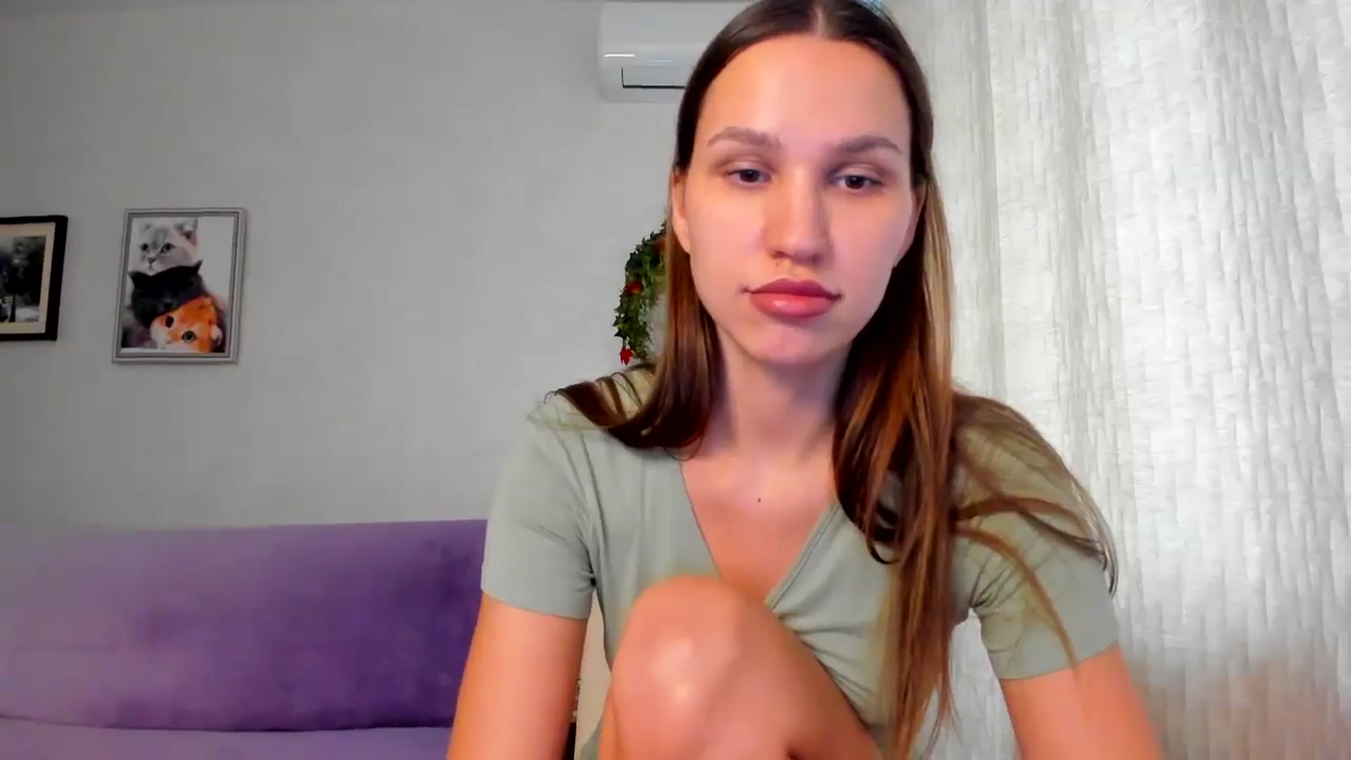 Gallery image thumbnail from WaveOfLove's myfreecams stream on, 11/14/2025, 10:11 image 13 of 20