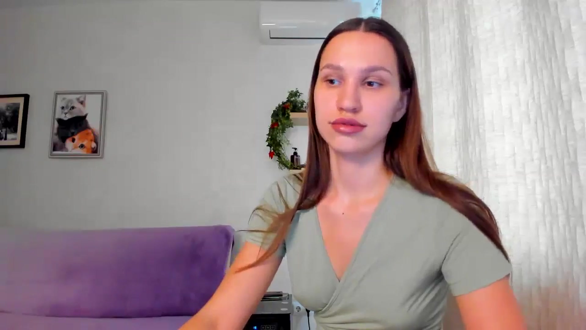 Gallery image thumbnail from WaveOfLove's myfreecams stream on, 11/14/2025, 10:11 image 3 of 20