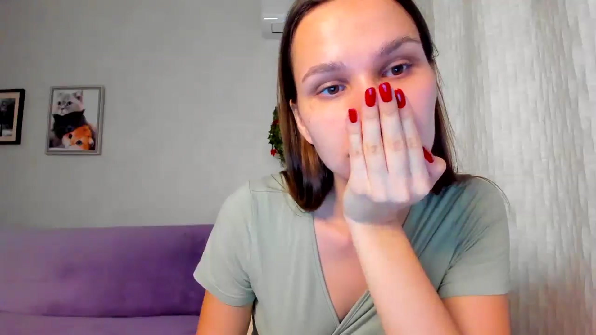 Gallery image thumbnail from WaveOfLove's myfreecams stream on, 11/14/2025, 12:16 image 18 of 20