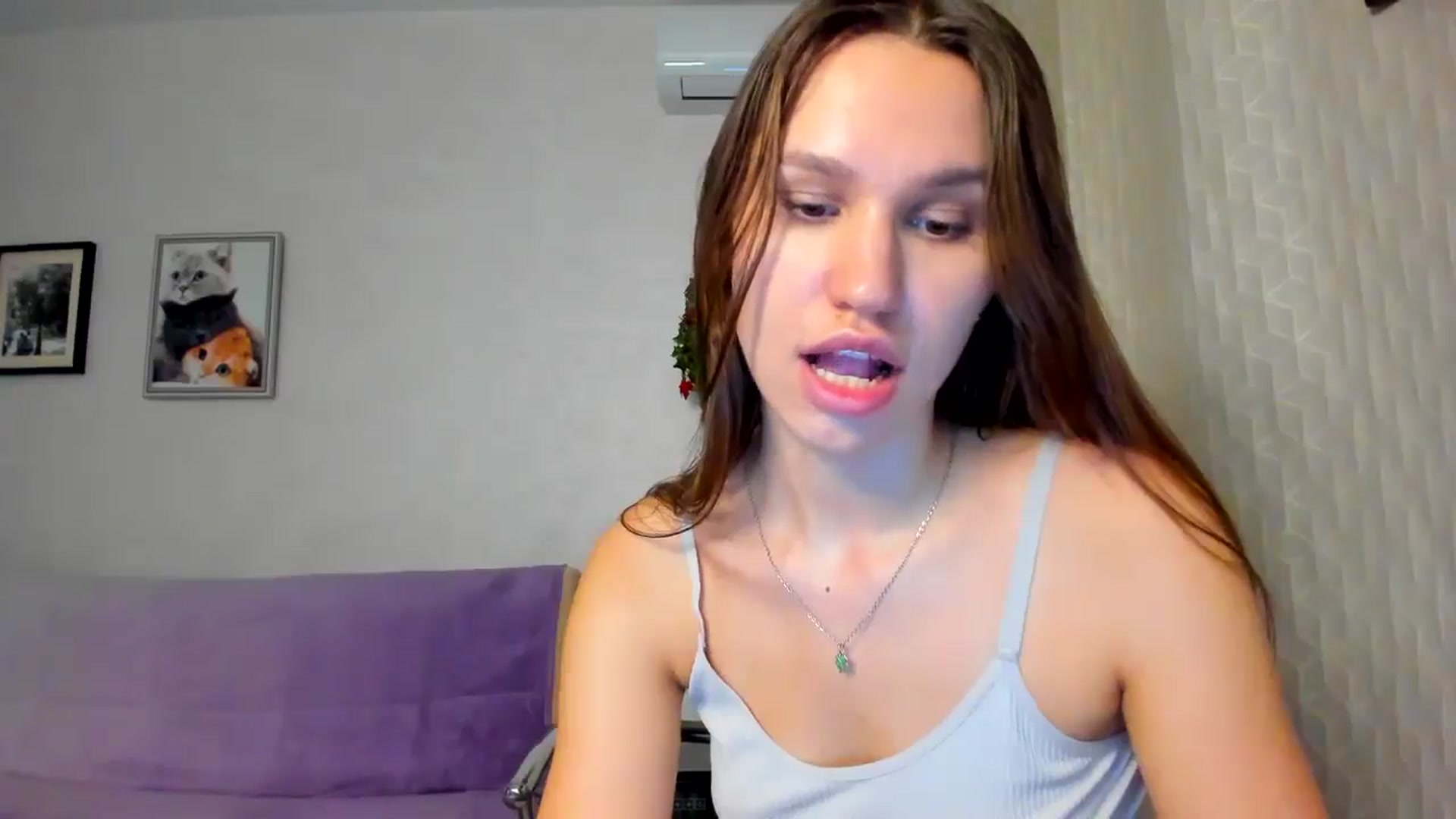 Gallery image thumbnail from WaveOfLove's myfreecams stream on, 12/01/2025, 13:31 image 14 of 20