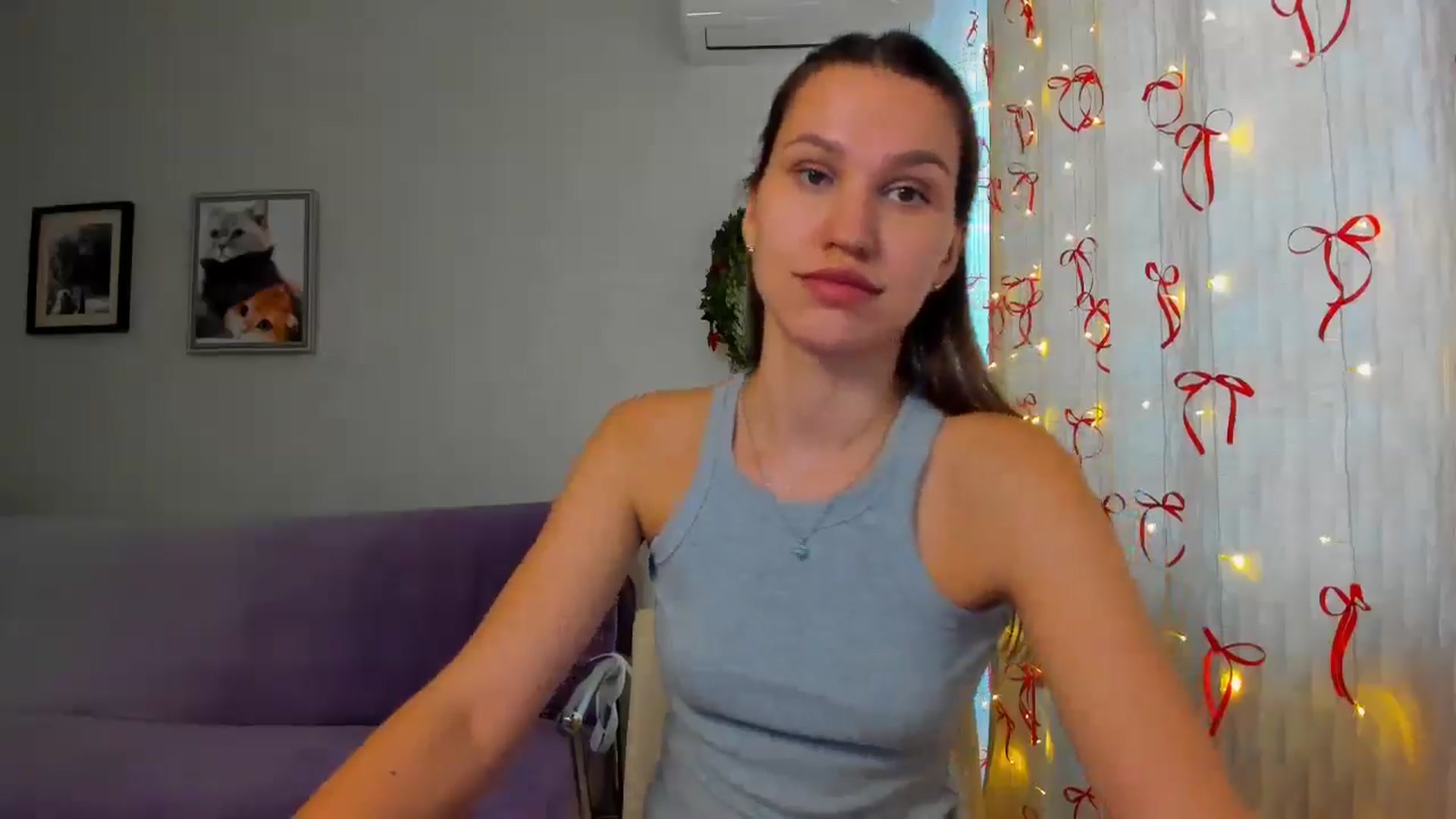 Gallery image thumbnail from WaveOfLove's myfreecams stream on, 12/08/2025, 10:45 image 2 of 20
