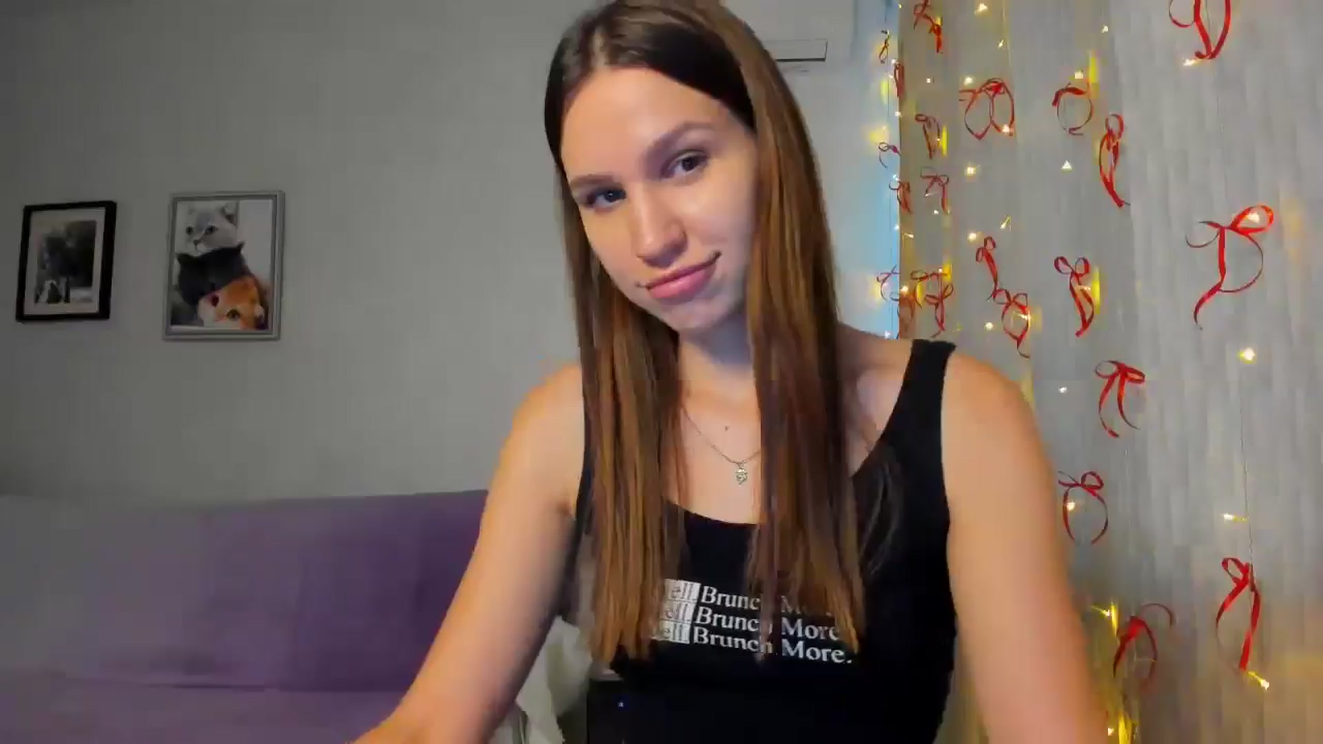 Gallery image thumbnail from WaveOfLove's myfreecams stream on, 12/10/2025, 10:25 image 10 of 20