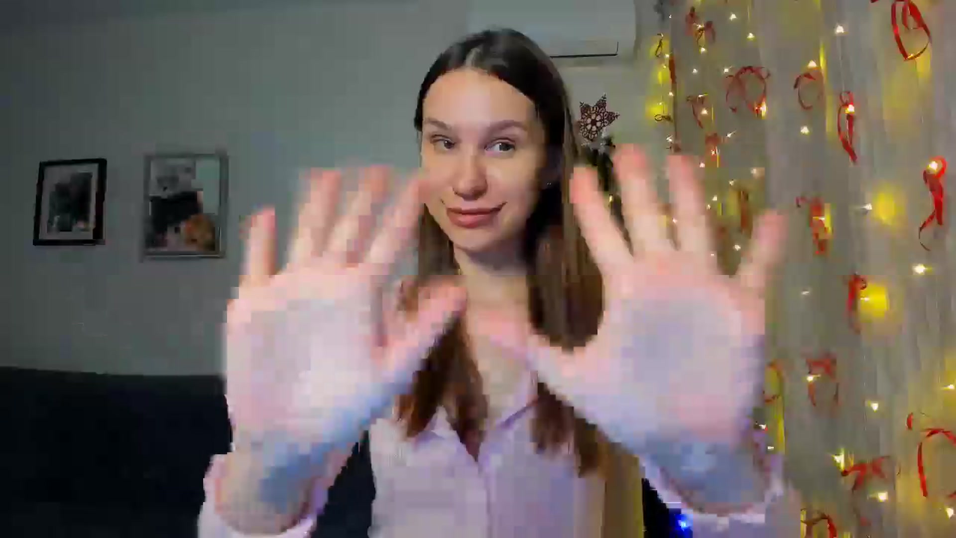 Gallery image thumbnail from WaveOfLove's myfreecams stream on, 12/18/2025, 17:12 image 14 of 20