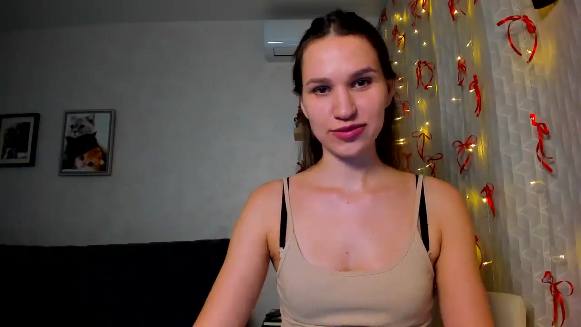 Gallery image thumbnail from WaveOfLove's myfreecams stream on, 01/23/2026, 14:57 image 11 of 20