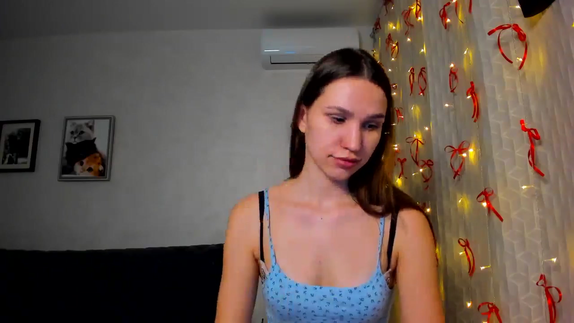 Gallery image thumbnail from WaveOfLove's myfreecams stream on, 01/23/2026, 18:02 image 13 of 20