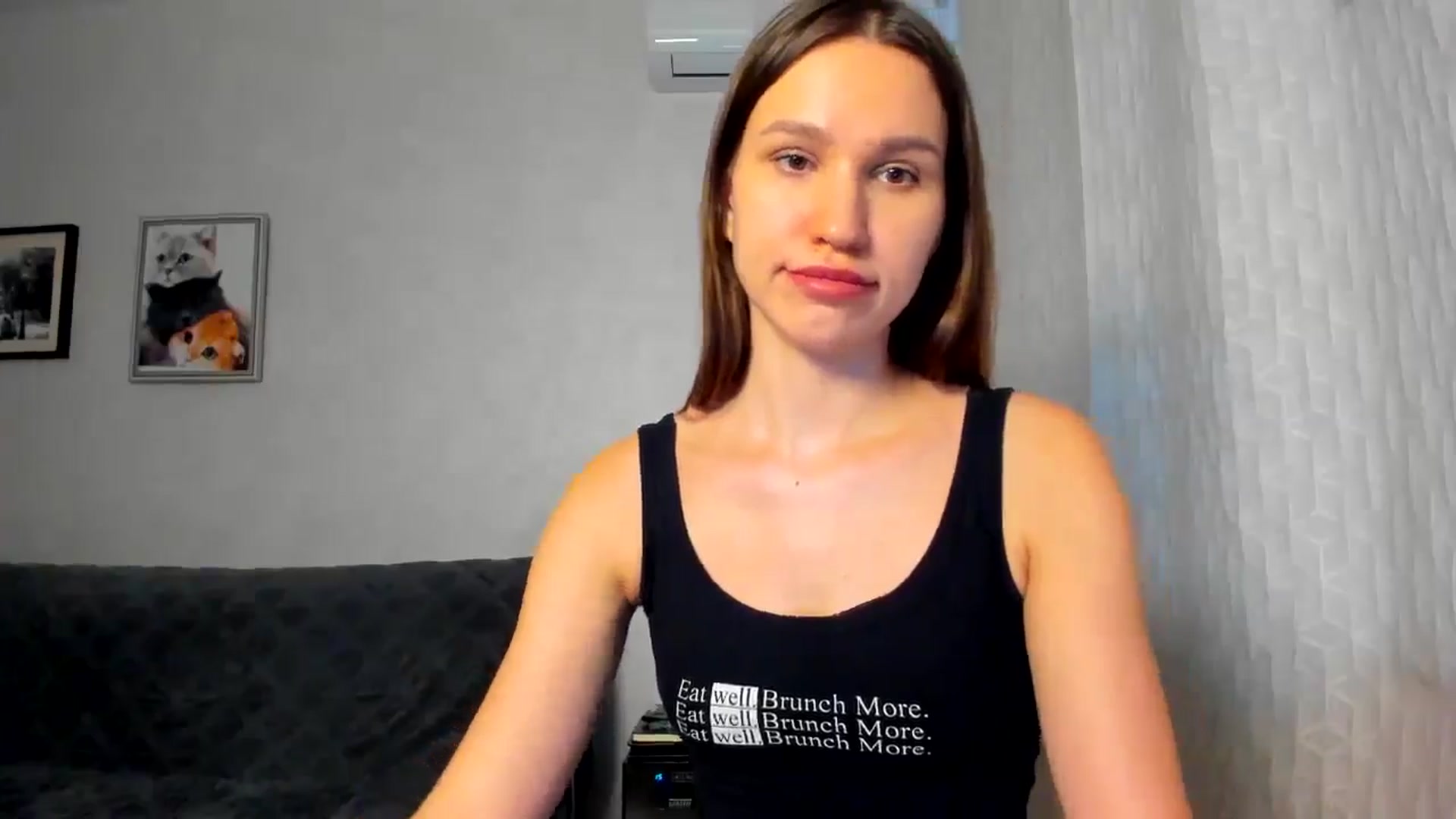 Gallery image thumbnail from WaveOfLove's myfreecams stream on, 02/02/2026, 14:02 image 14 of 20
