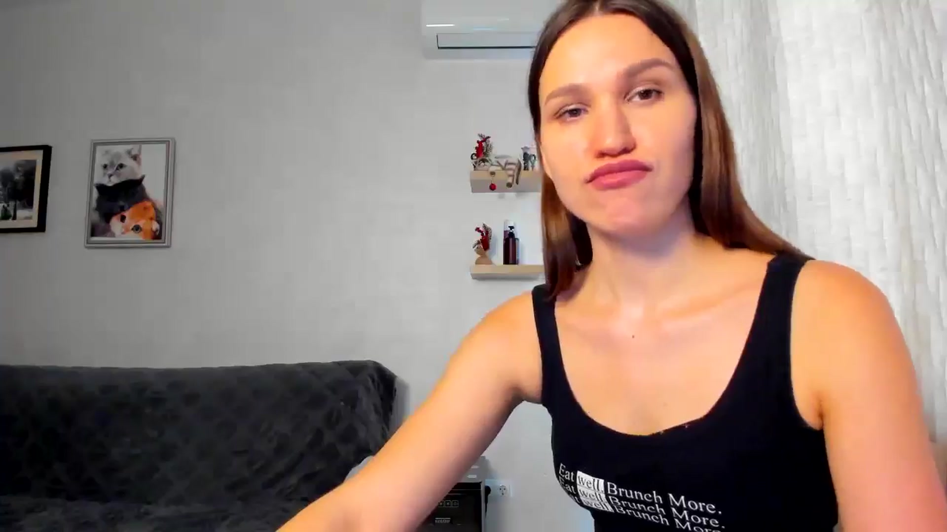 Gallery image thumbnail from WaveOfLove's myfreecams stream on, 02/02/2026, 14:02 image 8 of 20