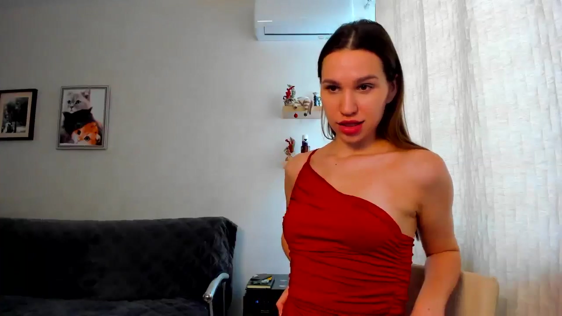 Gallery image thumbnail from WaveOfLove's myfreecams stream on, 02/04/2026, 11:03 image 2 of 20