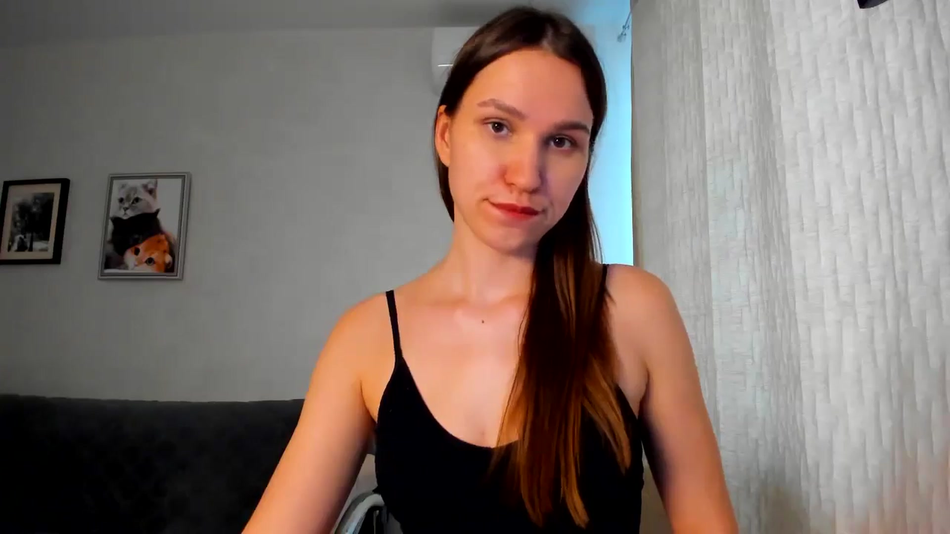 Gallery image thumbnail from WaveOfLove's myfreecams stream on, 03/05/2026, 12:31 image 18 of 20