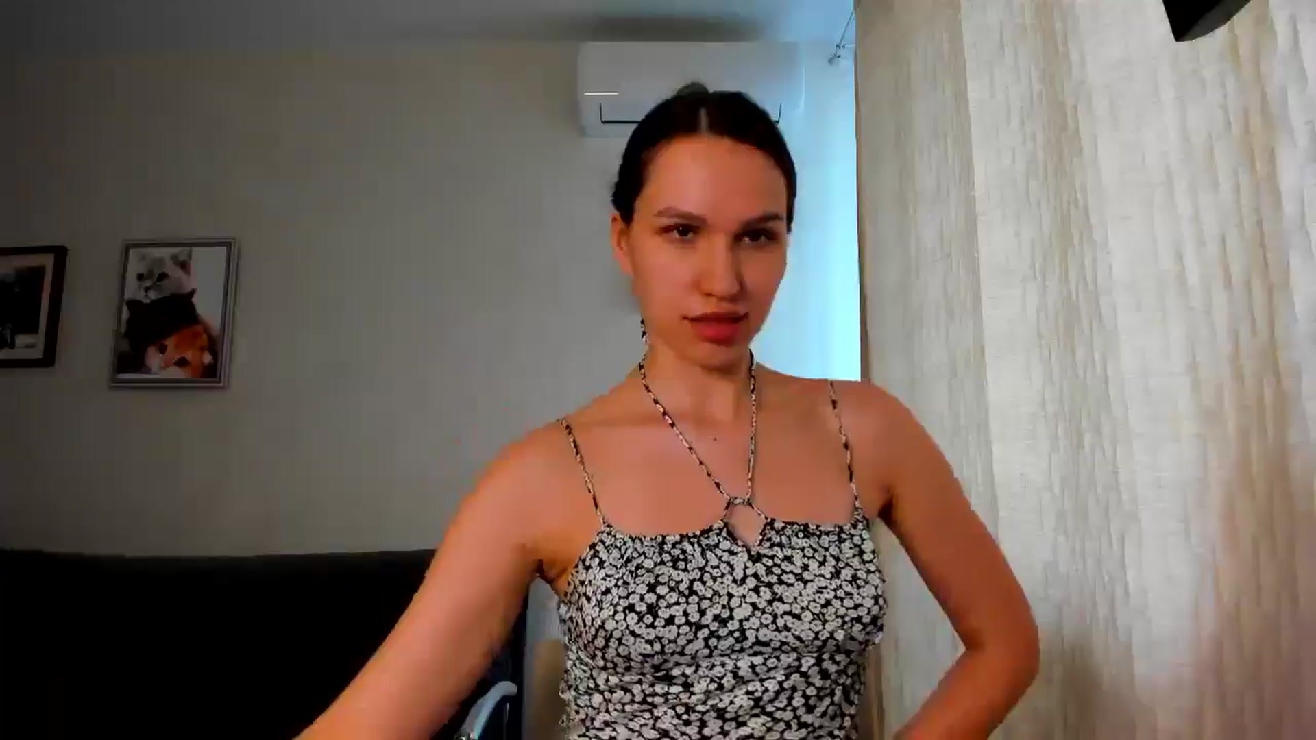 Gallery image thumbnail from WaveOfLove's myfreecams stream on, 03/16/2026, 11:42 image 16 of 20