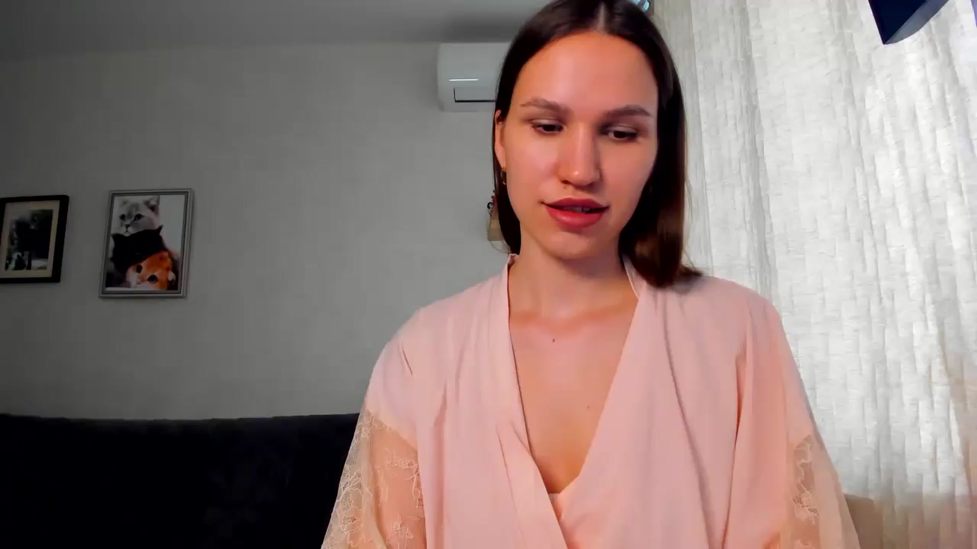 Gallery image thumbnail from WaveOfLove's myfreecams stream on, 03/27/2026, 13:51 image 1 of 20