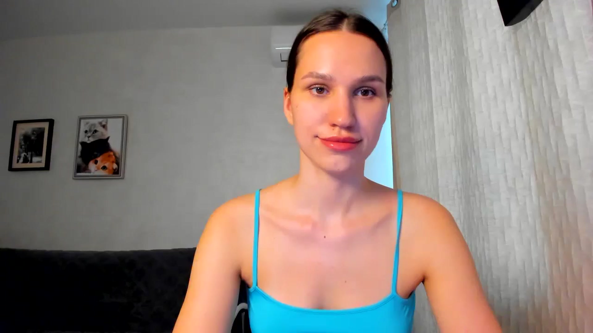 Gallery image thumbnail from WaveOfLove's myfreecams stream on, 03/31/2026, 14:23 image 8 of 20