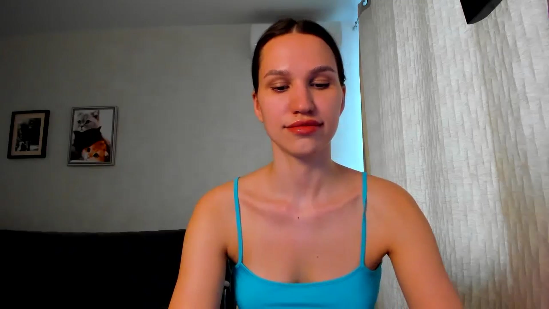 Gallery image thumbnail from WaveOfLove's myfreecams stream on, 03/31/2026, 14:23 image 6 of 20