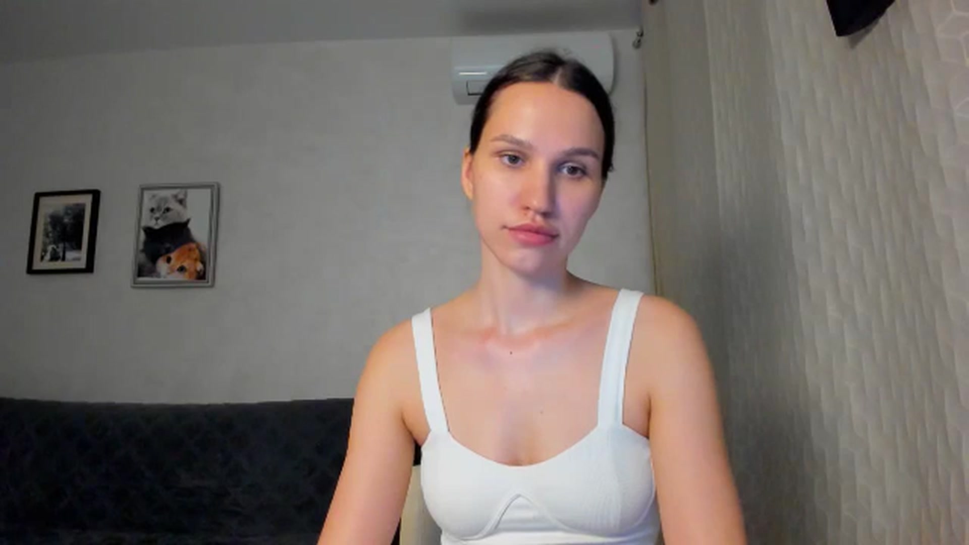 Gallery image thumbnail from WaveOfLove's myfreecams stream on, 03/31/2026, 15:56 image 20 of 20