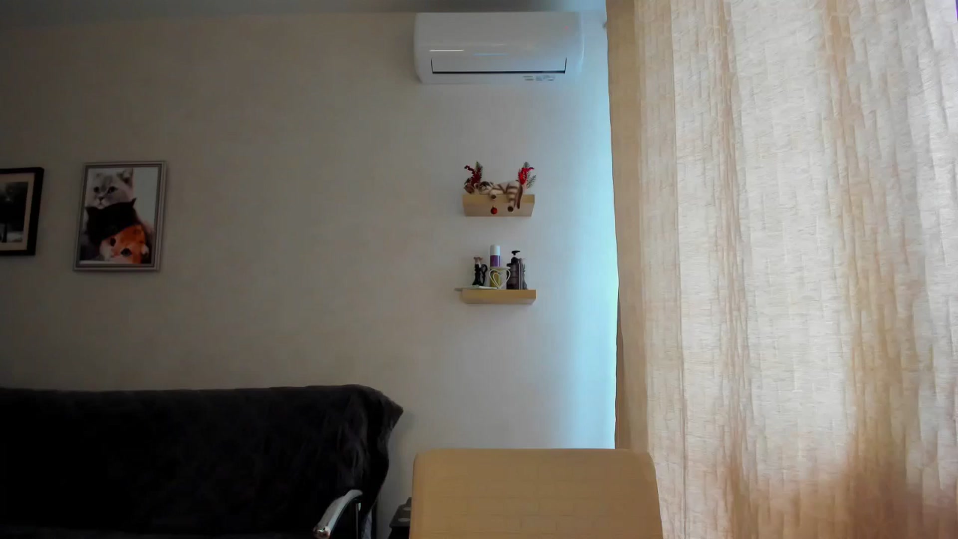 Gallery image thumbnail from WaveOfLove's myfreecams stream on, 04/02/2026, 12:47 image 14 of 20
