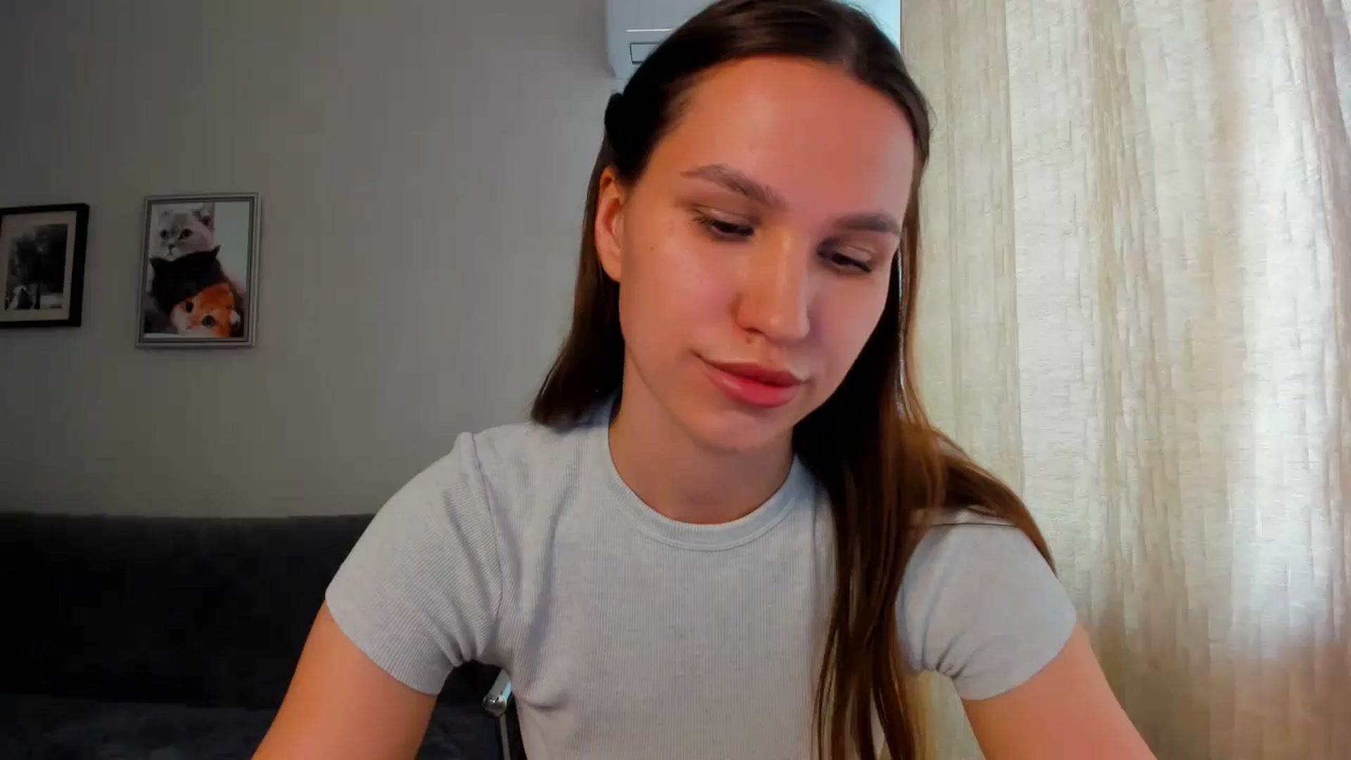 Gallery image thumbnail from WaveOfLove's myfreecams stream on, 04/10/2026, 12:30 image 2 of 20