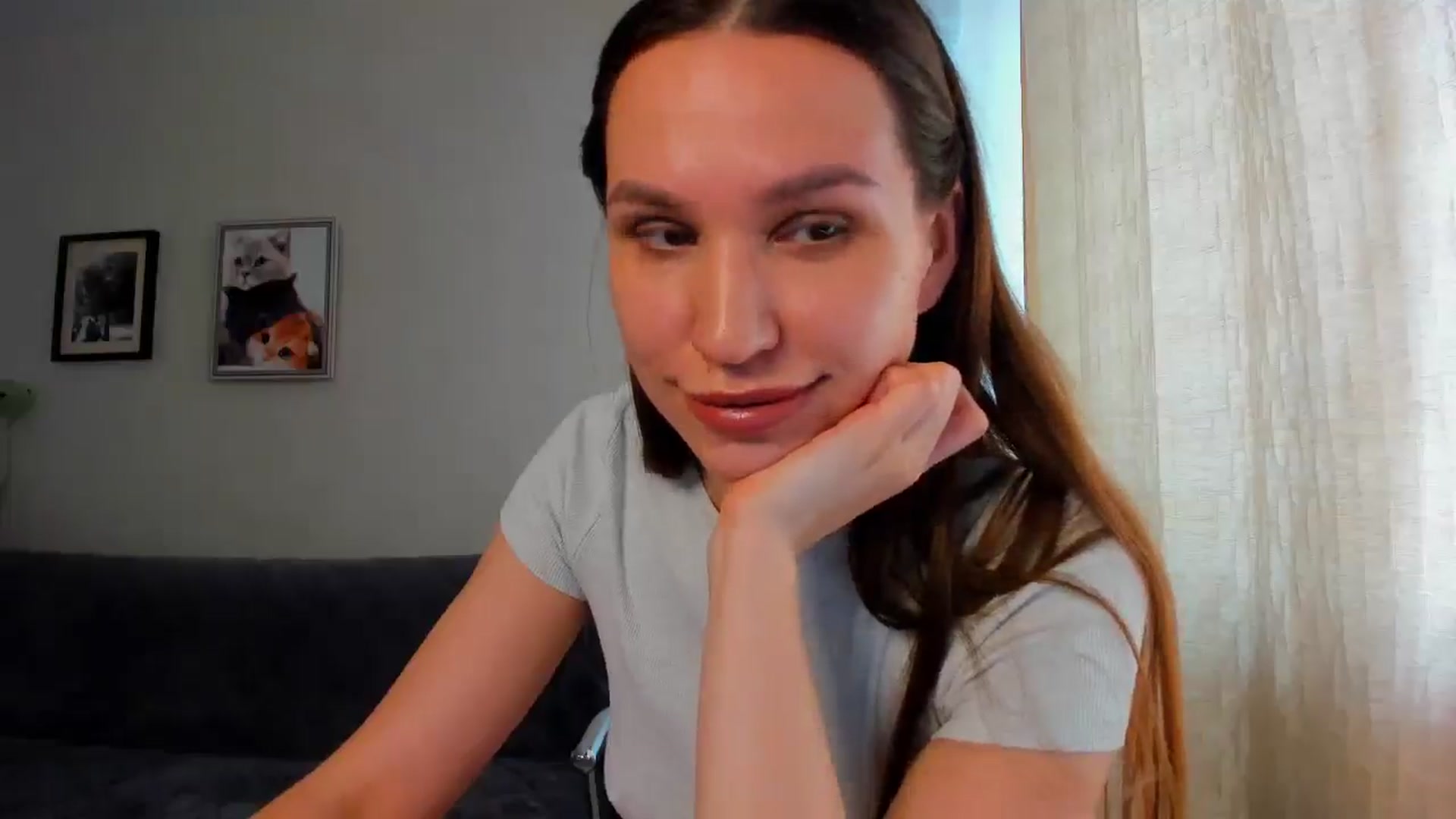 Gallery image thumbnail from WaveOfLove's myfreecams stream on, 04/10/2026, 12:30 image 18 of 20