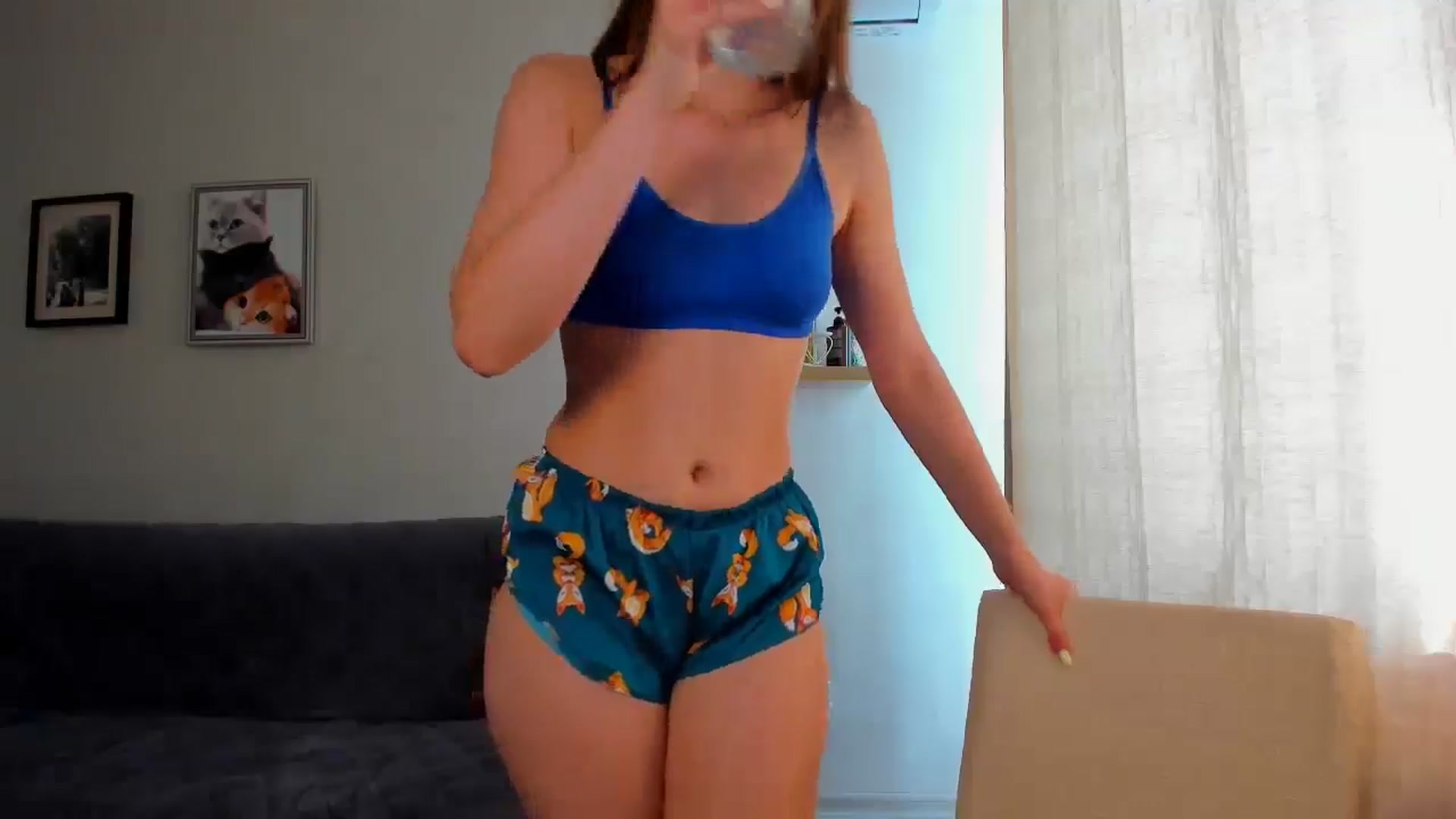 Gallery image thumbnail from WaveOfLove's myfreecams stream on, 04/15/2026, 13:06 image 4 of 20