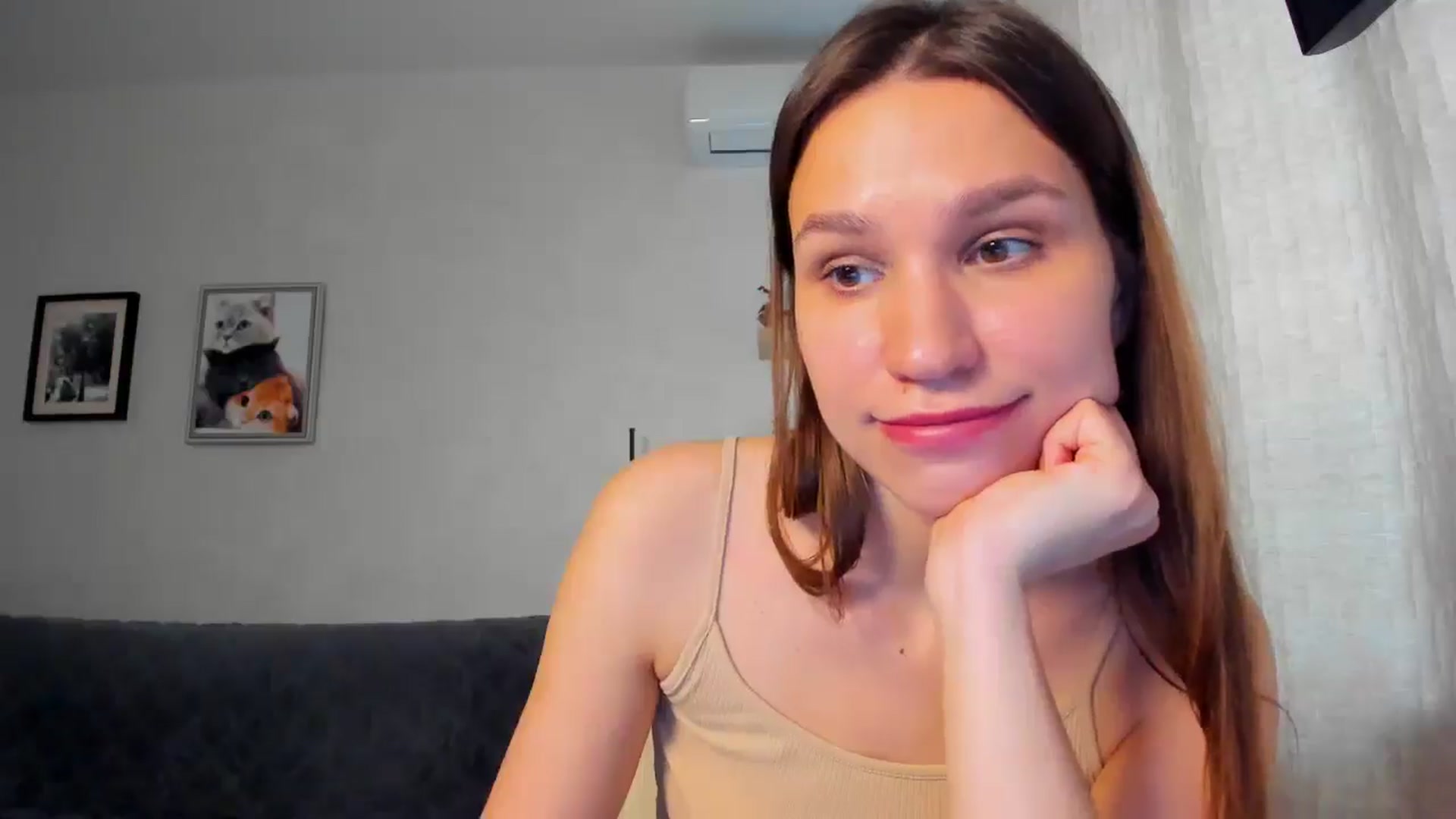 Gallery image thumbnail from WaveOfLove's myfreecams stream on, 04/22/2026, 12:32 image 20 of 20