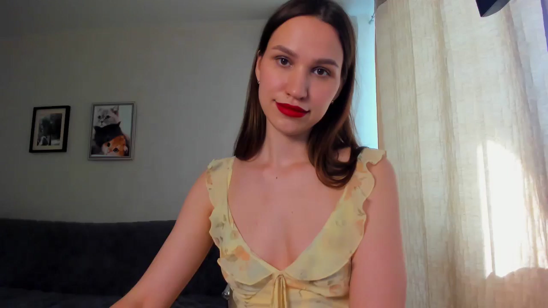 Gallery image thumbnail from WaveOfLove's myfreecams stream on, 05/02/2026, 12:35 image 17 of 20