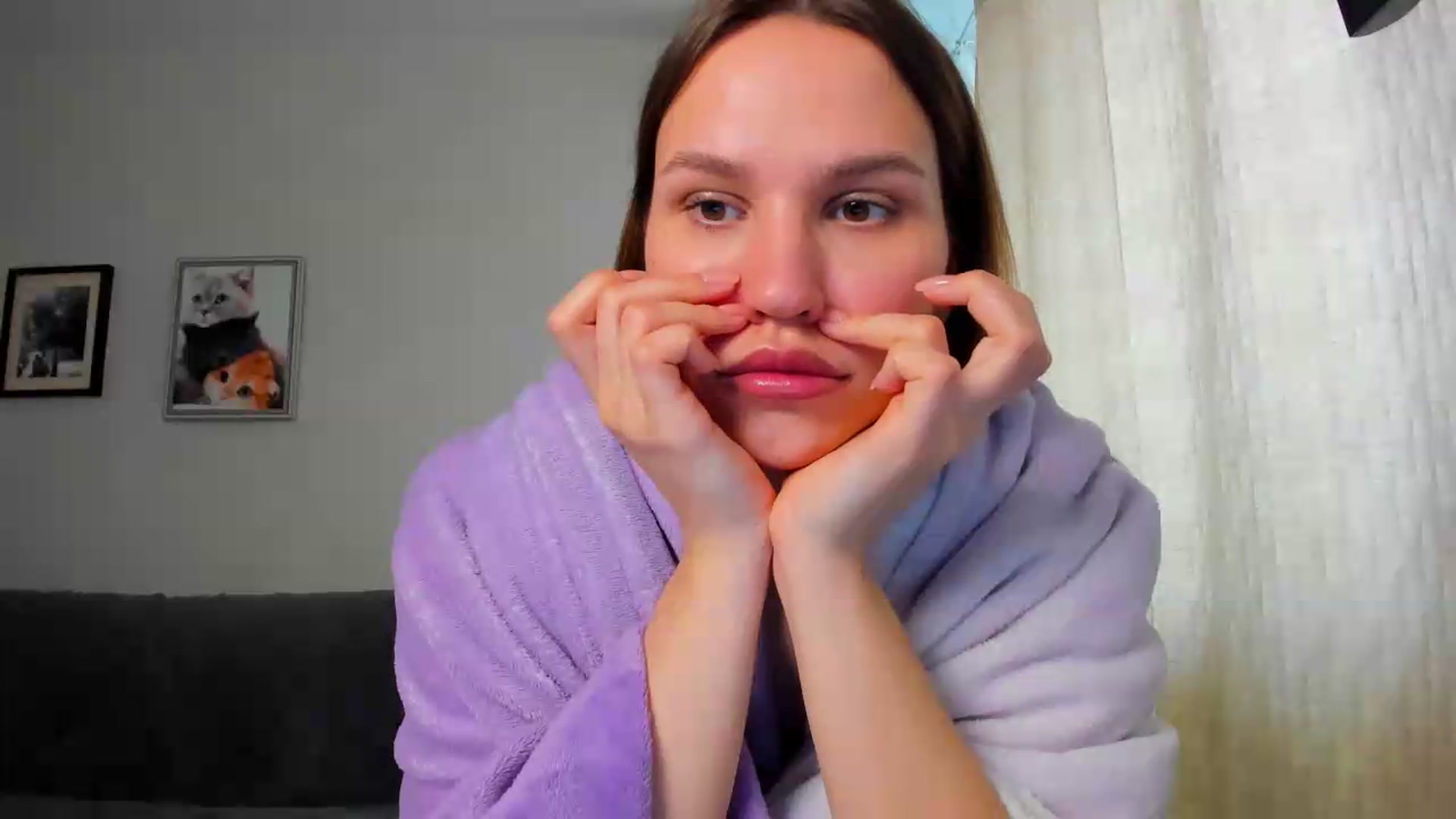 Gallery image thumbnail from WaveOfLove's myfreecams stream on, 05/13/2026, 11:03 image 15 of 20