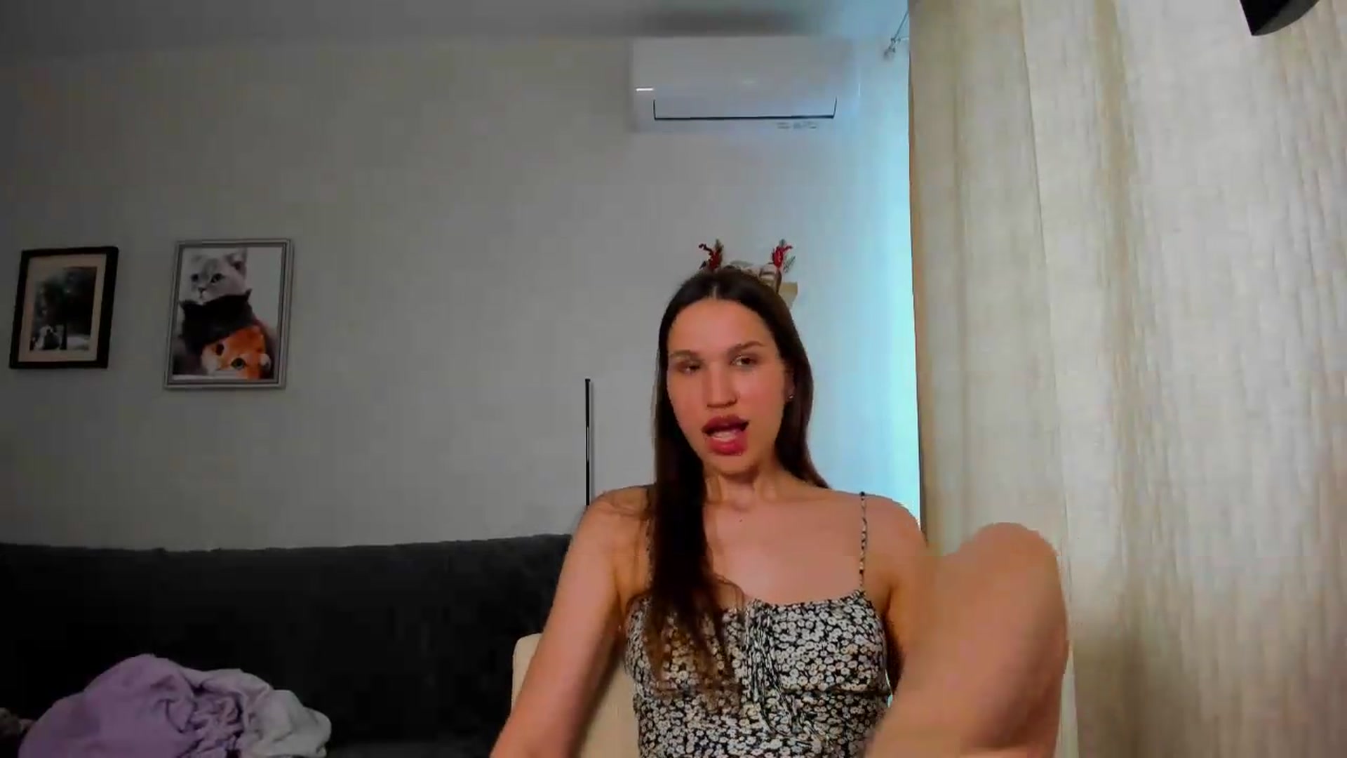 Gallery image thumbnail from WaveOfLove's myfreecams stream on, 05/13/2026, 11:54 image 8 of 20