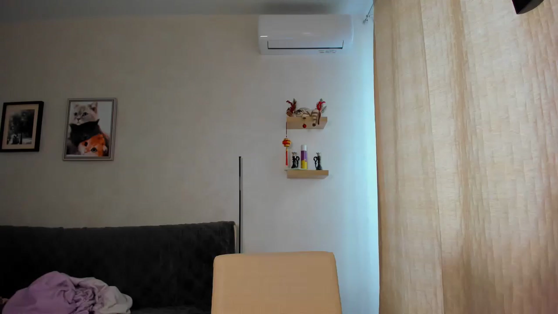Gallery image thumbnail from WaveOfLove's myfreecams stream on, 05/13/2026, 11:54 image 6 of 20