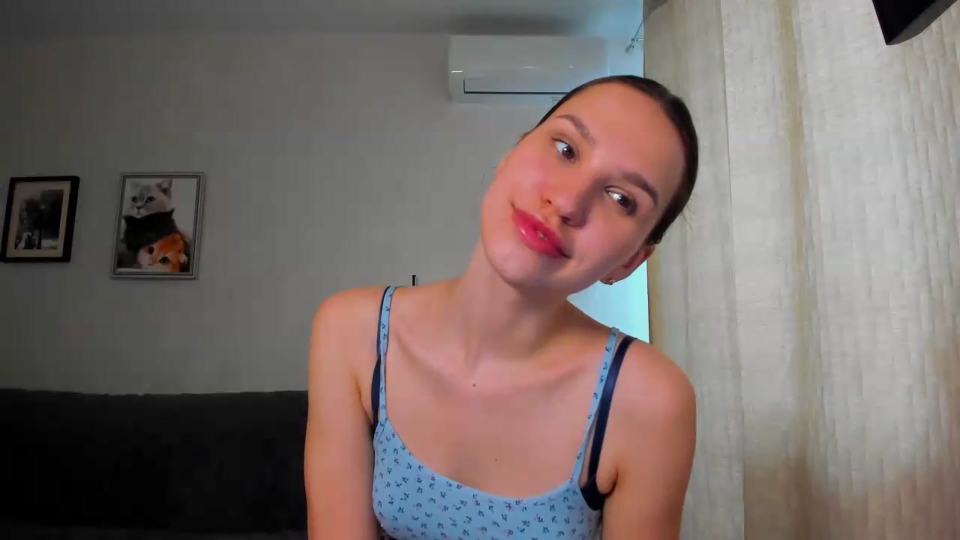 Gallery image thumbnail from WaveOfLove's myfreecams stream on, 05/14/2026, 11:16 image 15 of 20