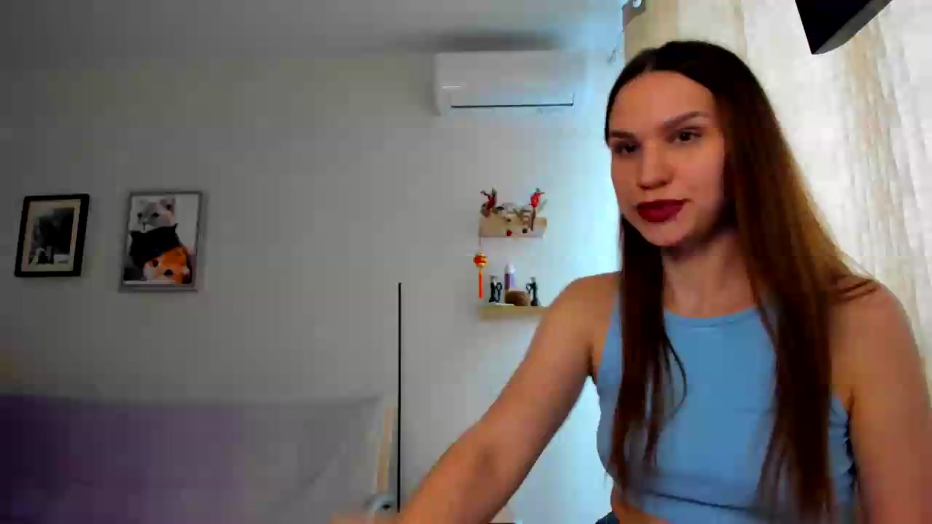 Gallery image thumbnail from WaveOfLove's myfreecams stream on, 05/26/2026, 11:43 image 1 of 20