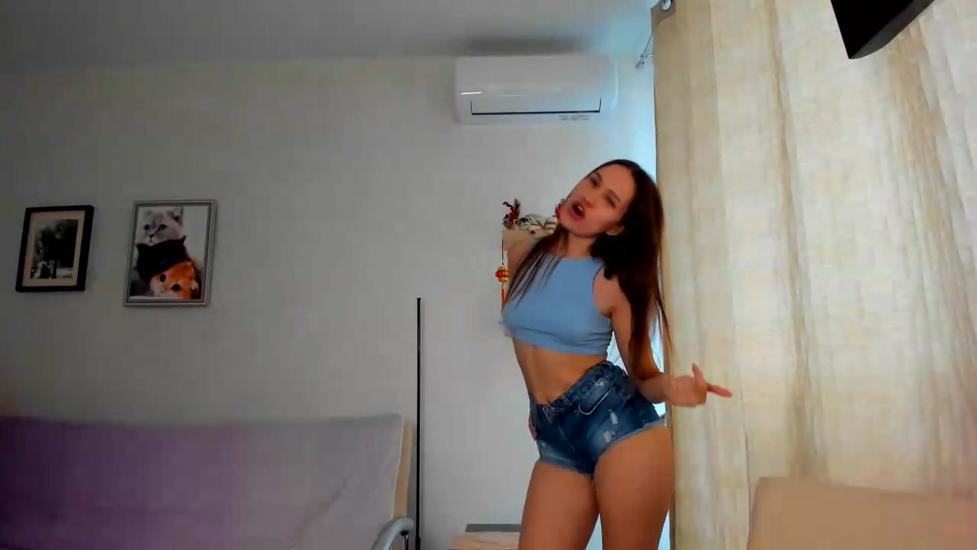 Gallery image thumbnail from WaveOfLove's myfreecams stream on, 05/26/2026, 14:38 image 8 of 20