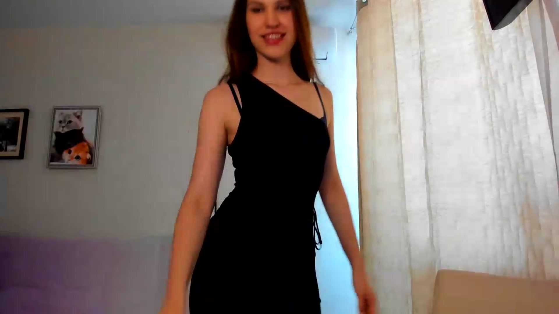 Gallery image thumbnail from WaveOfLove's myfreecams stream on, 05/28/2026, 12:10 image 2 of 20