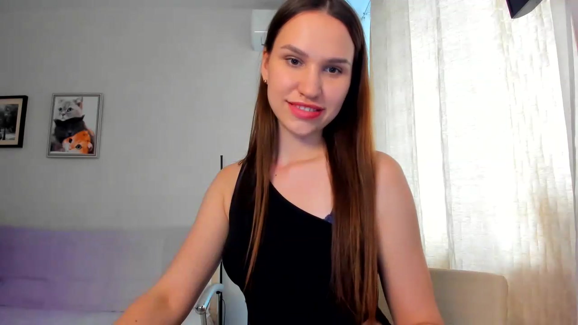 Gallery image thumbnail from WaveOfLove's myfreecams stream on, 05/28/2026, 12:55 image 19 of 20