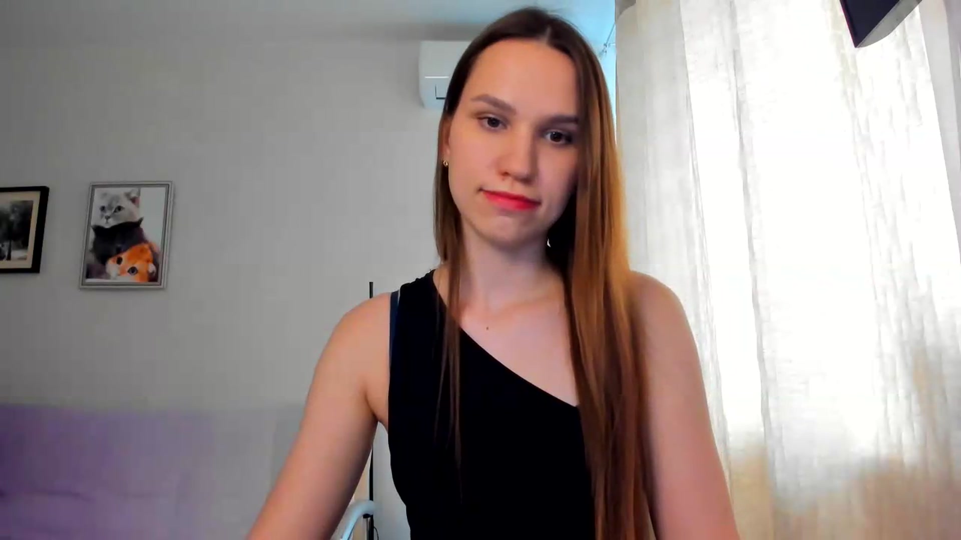 Gallery image thumbnail from WaveOfLove's myfreecams stream on, 05/28/2026, 14:12 image 5 of 20