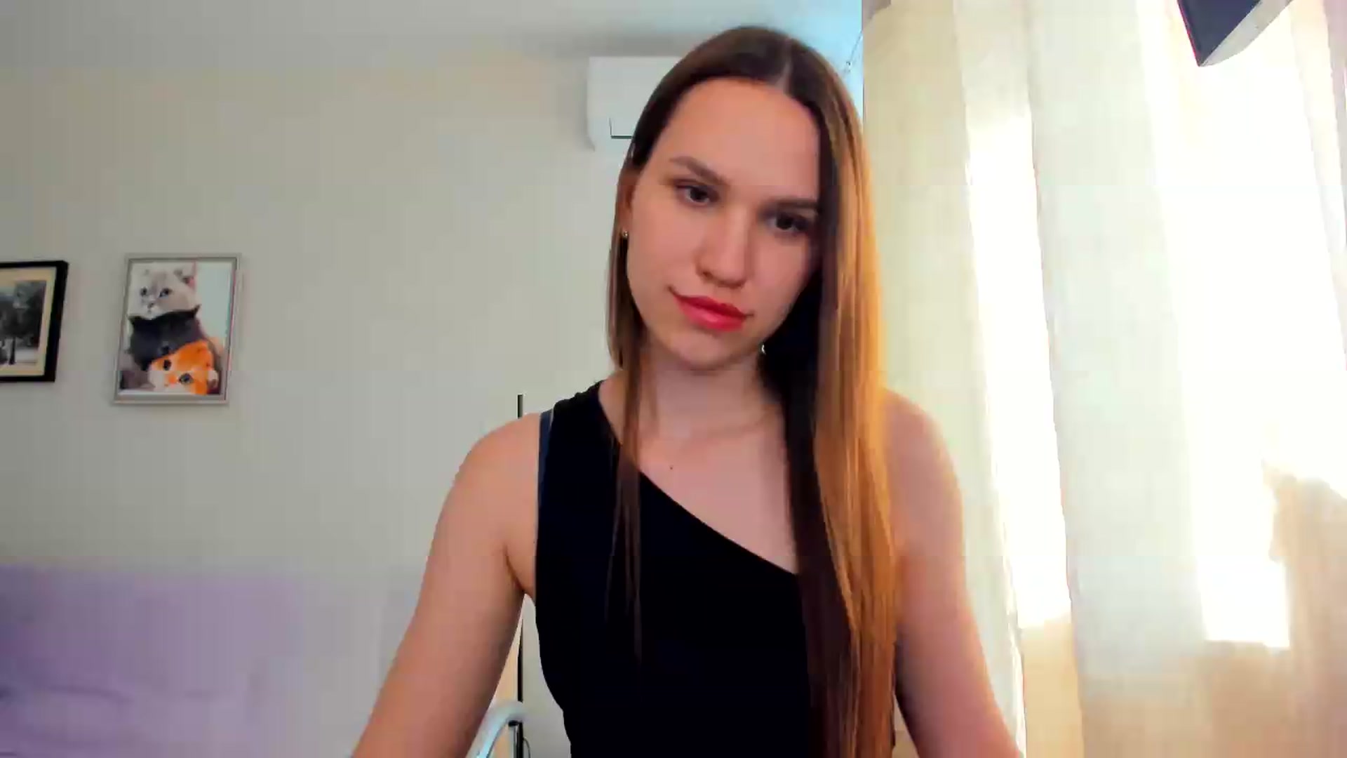 Gallery image thumbnail from WaveOfLove's myfreecams stream on, 05/28/2026, 14:12 image 1 of 20