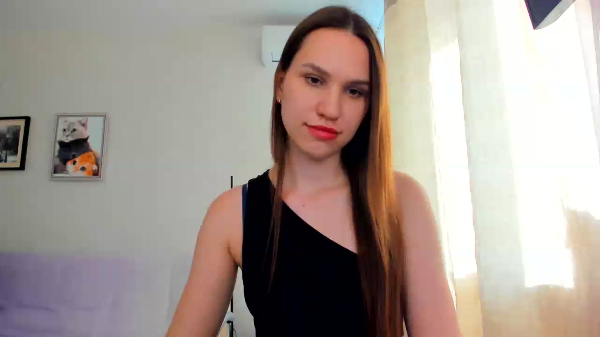 Gallery image thumbnail from WaveOfLove's myfreecams stream on, 05/28/2026, 14:12 image 8 of 20