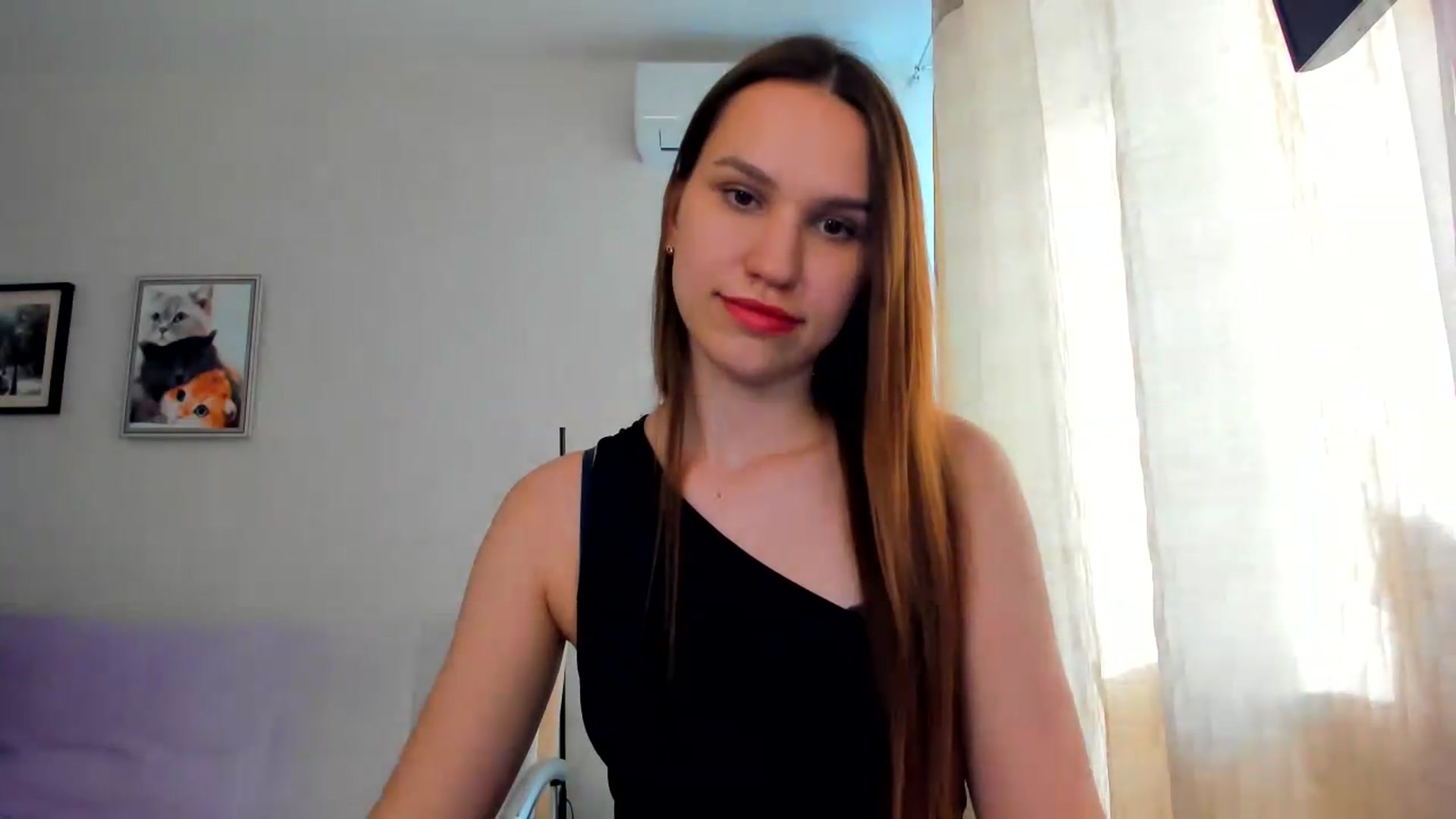 Gallery image thumbnail from WaveOfLove's myfreecams stream on, 05/28/2026, 14:12 image 2 of 20