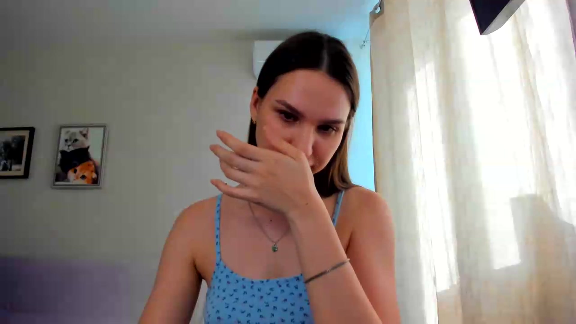 Gallery image thumbnail from WaveOfLove's myfreecams stream on, 06/03/2026, 14:06 image 12 of 20