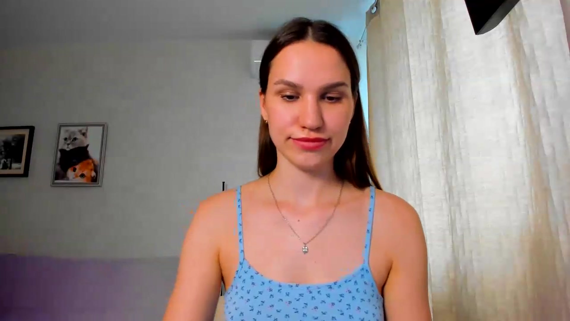 Gallery image thumbnail from WaveOfLove's myfreecams stream on, 06/03/2026, 14:06 image 4 of 20