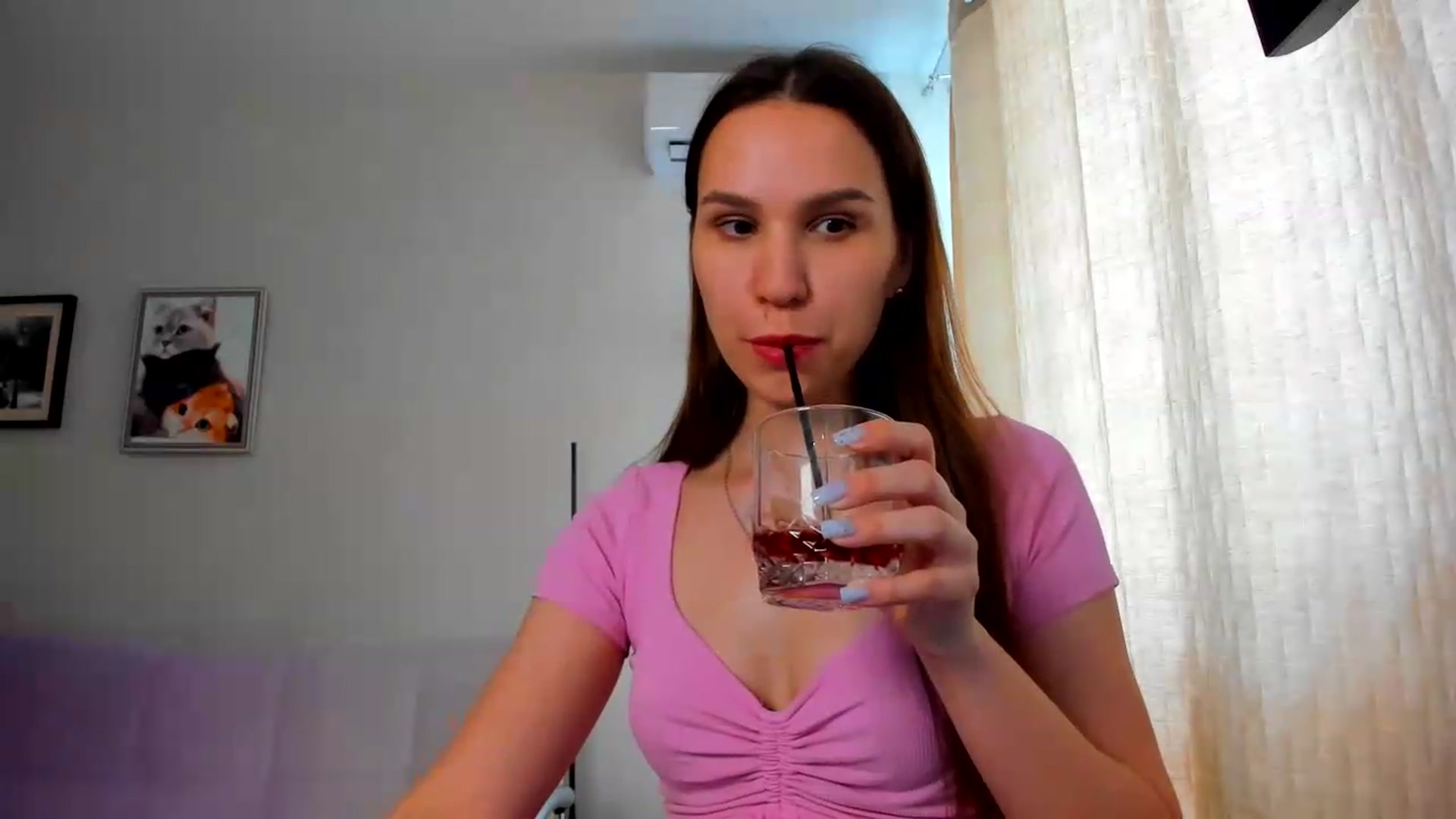 Gallery image thumbnail from WaveOfLove's myfreecams stream on, 06/08/2026, 11:48 image 5 of 20