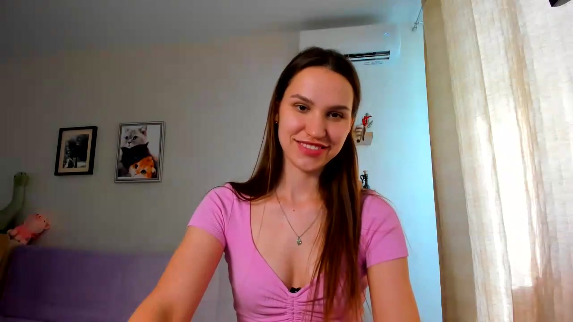 Gallery image thumbnail from WaveOfLove's myfreecams stream on, 06/08/2026, 14:09 image 15 of 20