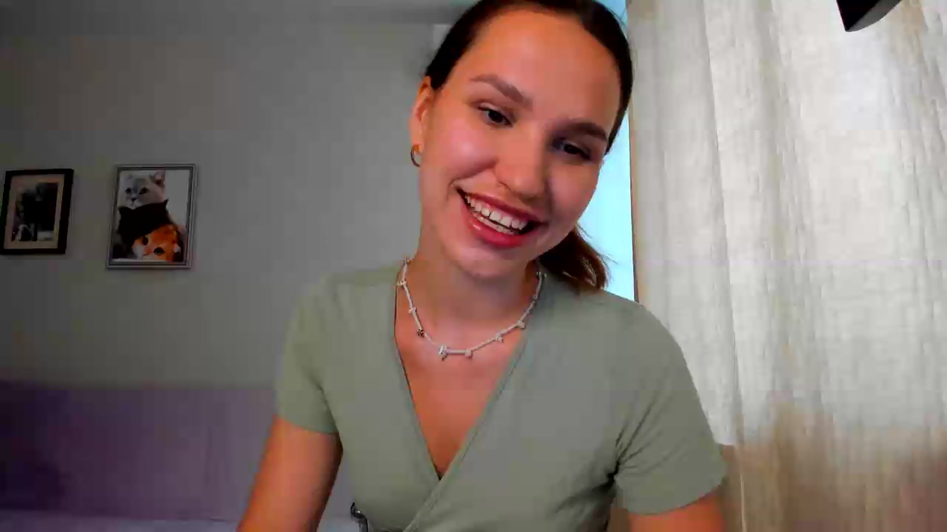 Gallery image thumbnail from WaveOfLove's myfreecams stream on, 06/25/2026, 10:19 image 9 of 20