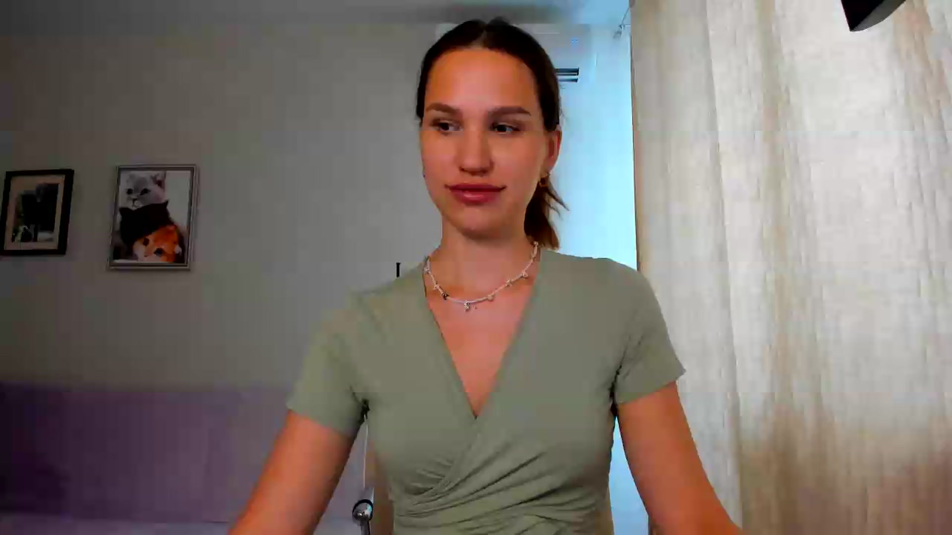 Gallery image thumbnail from WaveOfLove's myfreecams stream on, 06/25/2026, 10:19 image 1 of 20