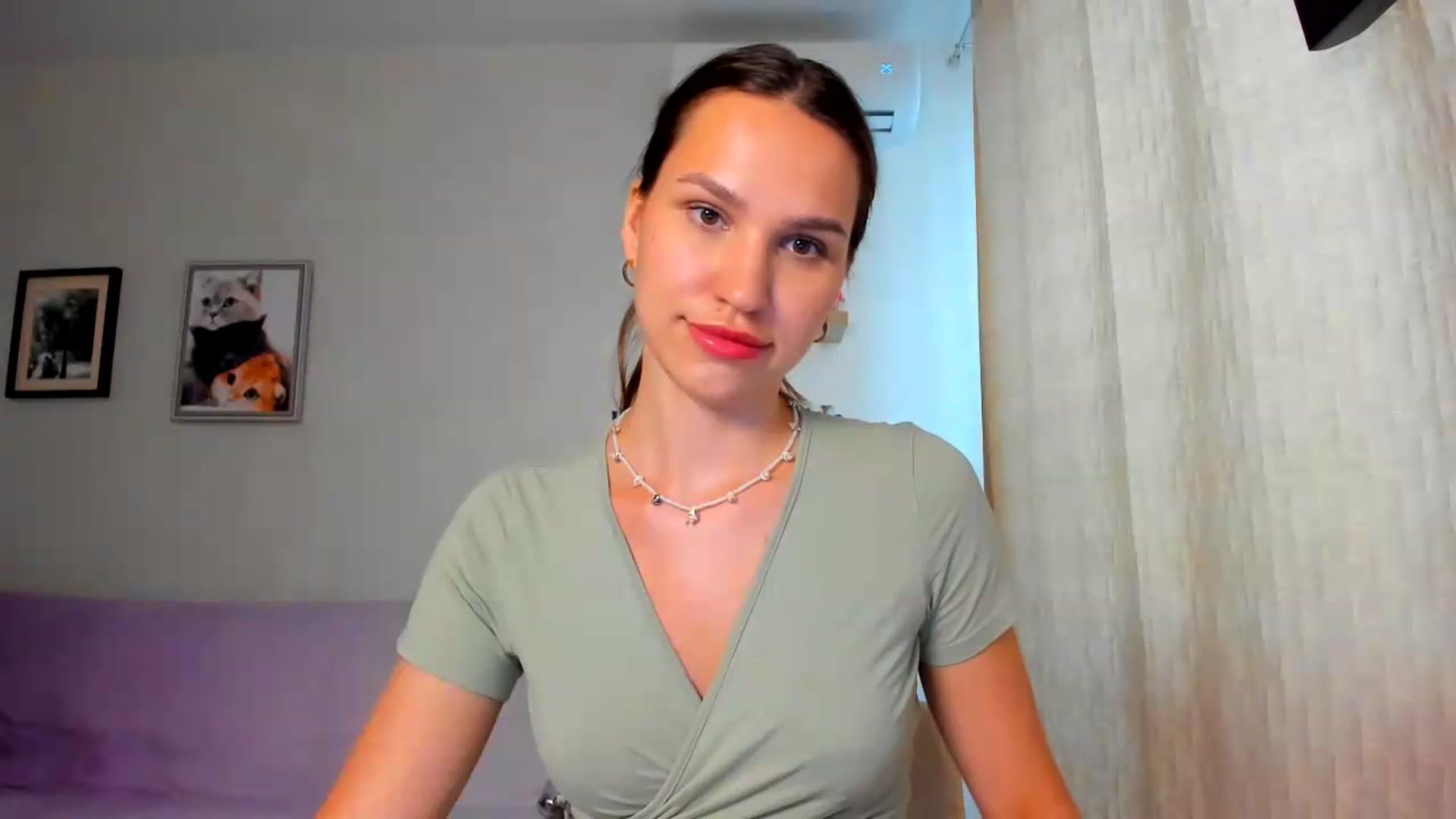 Gallery image thumbnail from WaveOfLove's myfreecams stream on, 06/25/2026, 12:25 image 10 of 20