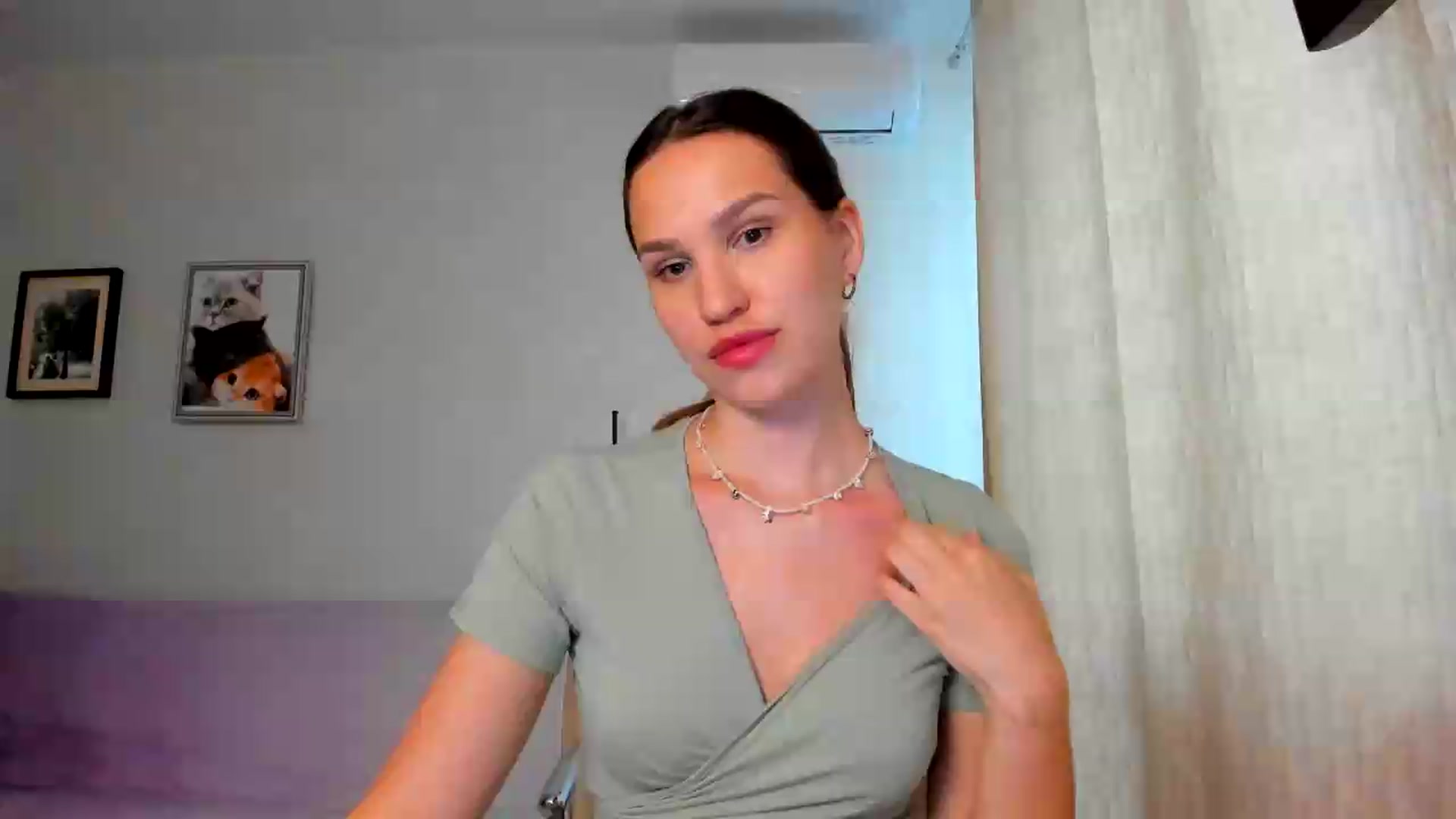 Gallery image thumbnail from WaveOfLove's myfreecams stream on, 06/25/2026, 12:25 image 13 of 20