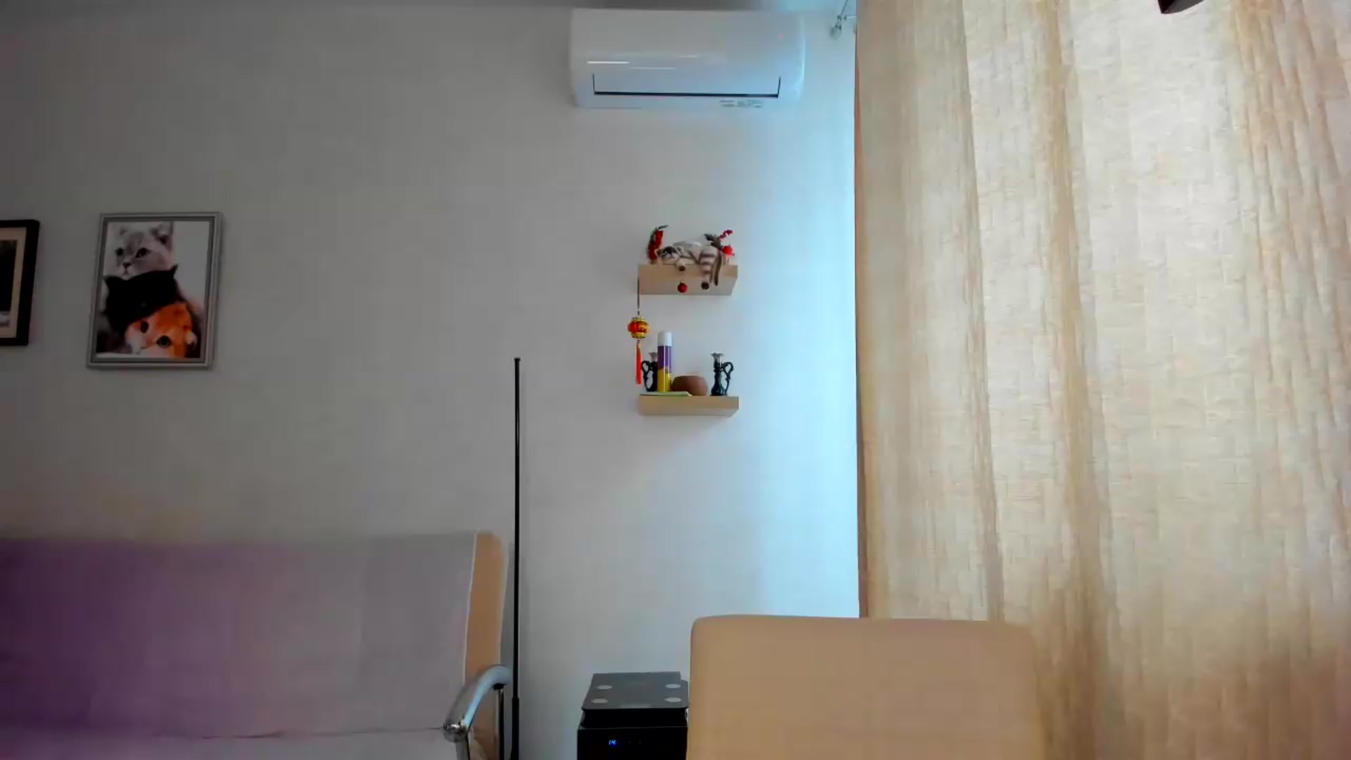 Gallery image thumbnail from WaveOfLove's myfreecams stream on, 06/26/2026, 10:32 image 13 of 20
