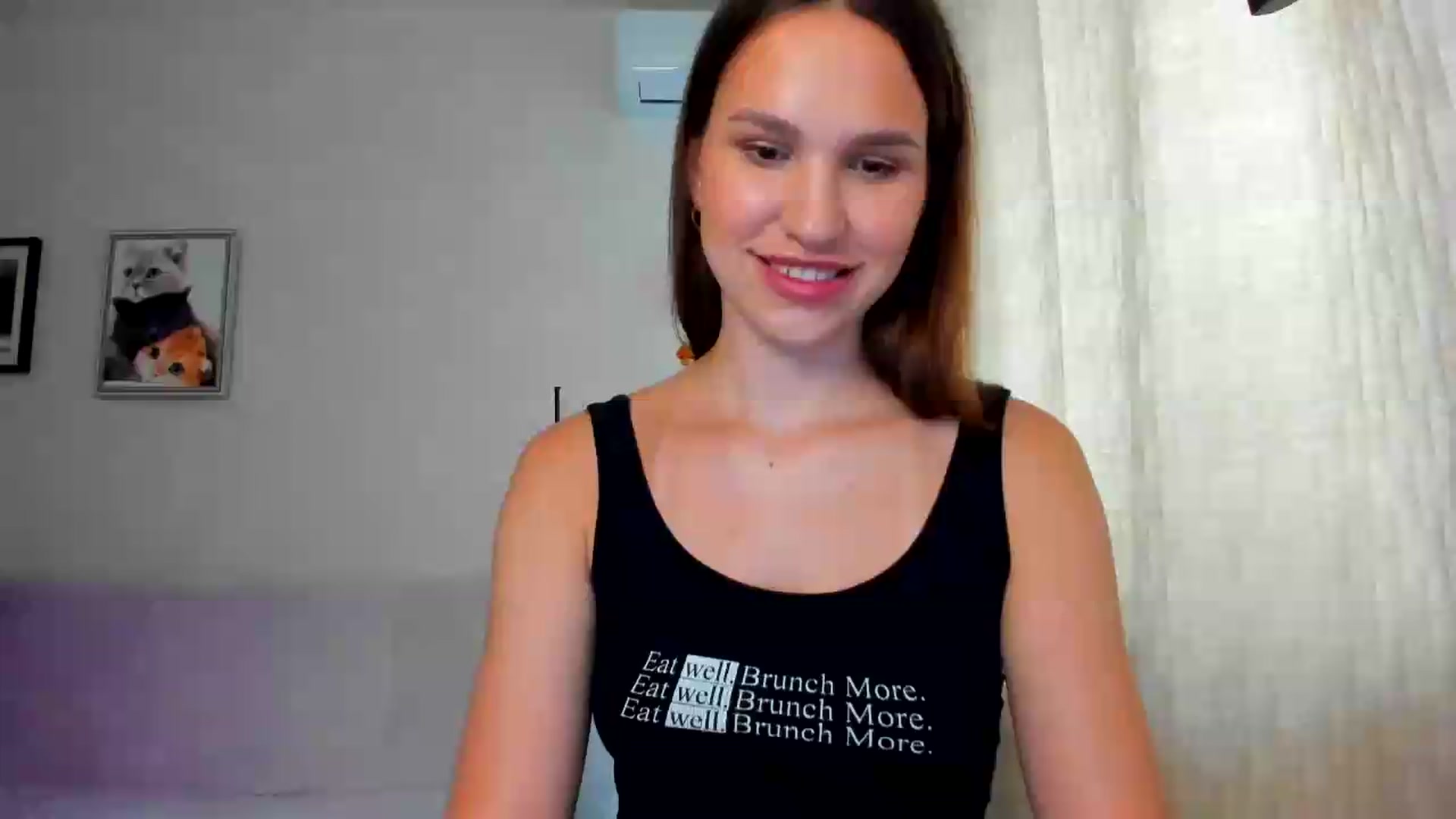 Gallery image thumbnail from WaveOfLove's myfreecams stream on, 06/26/2026, 10:32 image 11 of 20