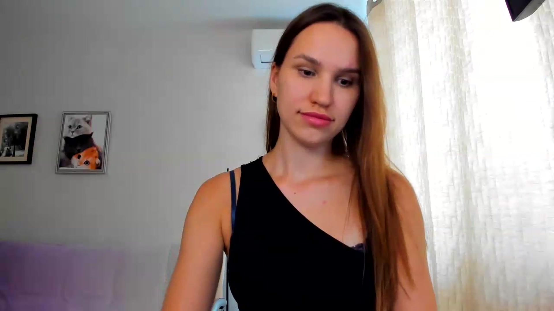 Gallery image thumbnail from WaveOfLove's myfreecams stream on, 06/29/2026, 11:58 image 2 of 20