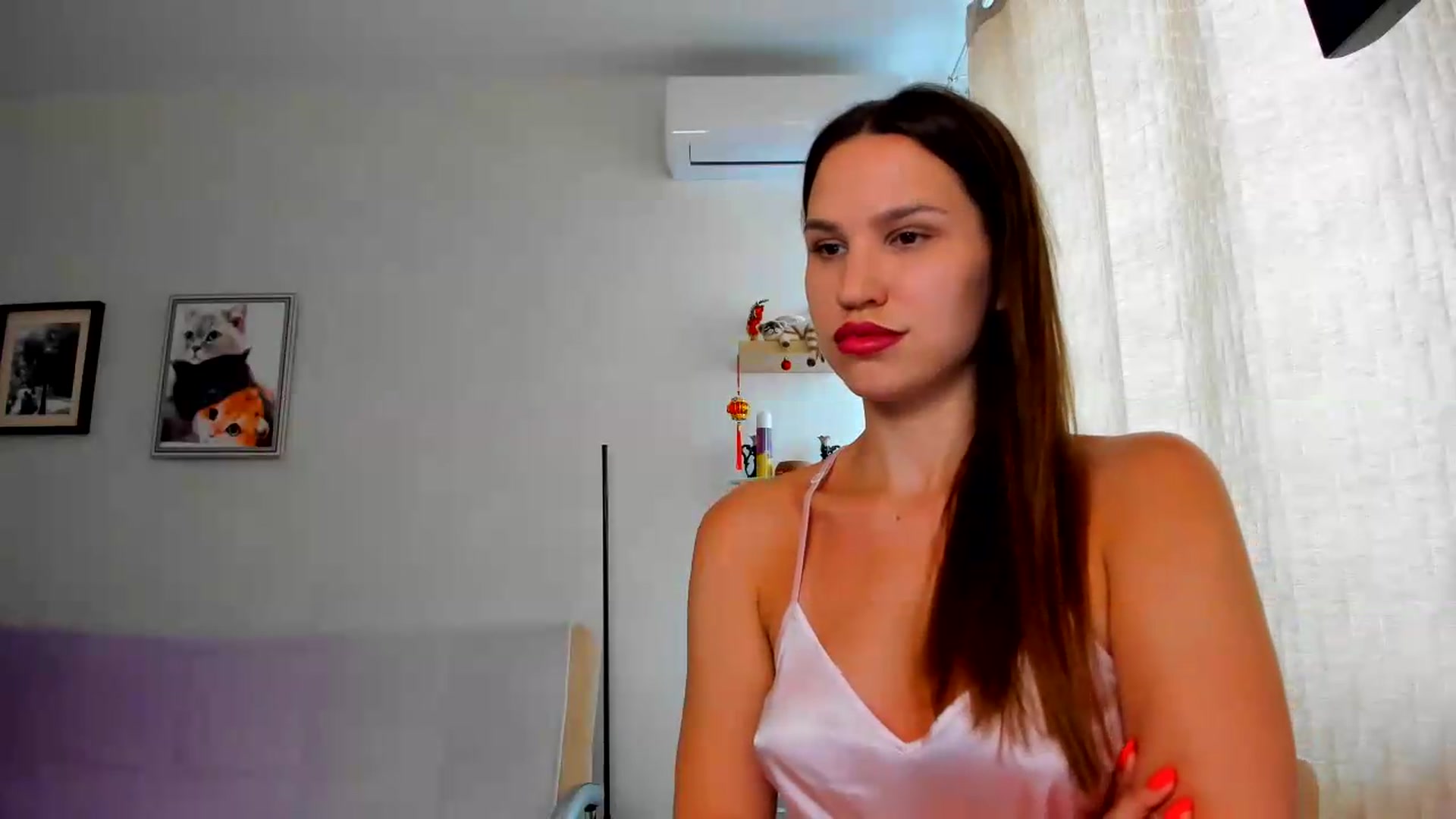 Gallery image thumbnail from WaveOfLove's myfreecams stream on, 07/02/2026, 08:52 image 16 of 20
