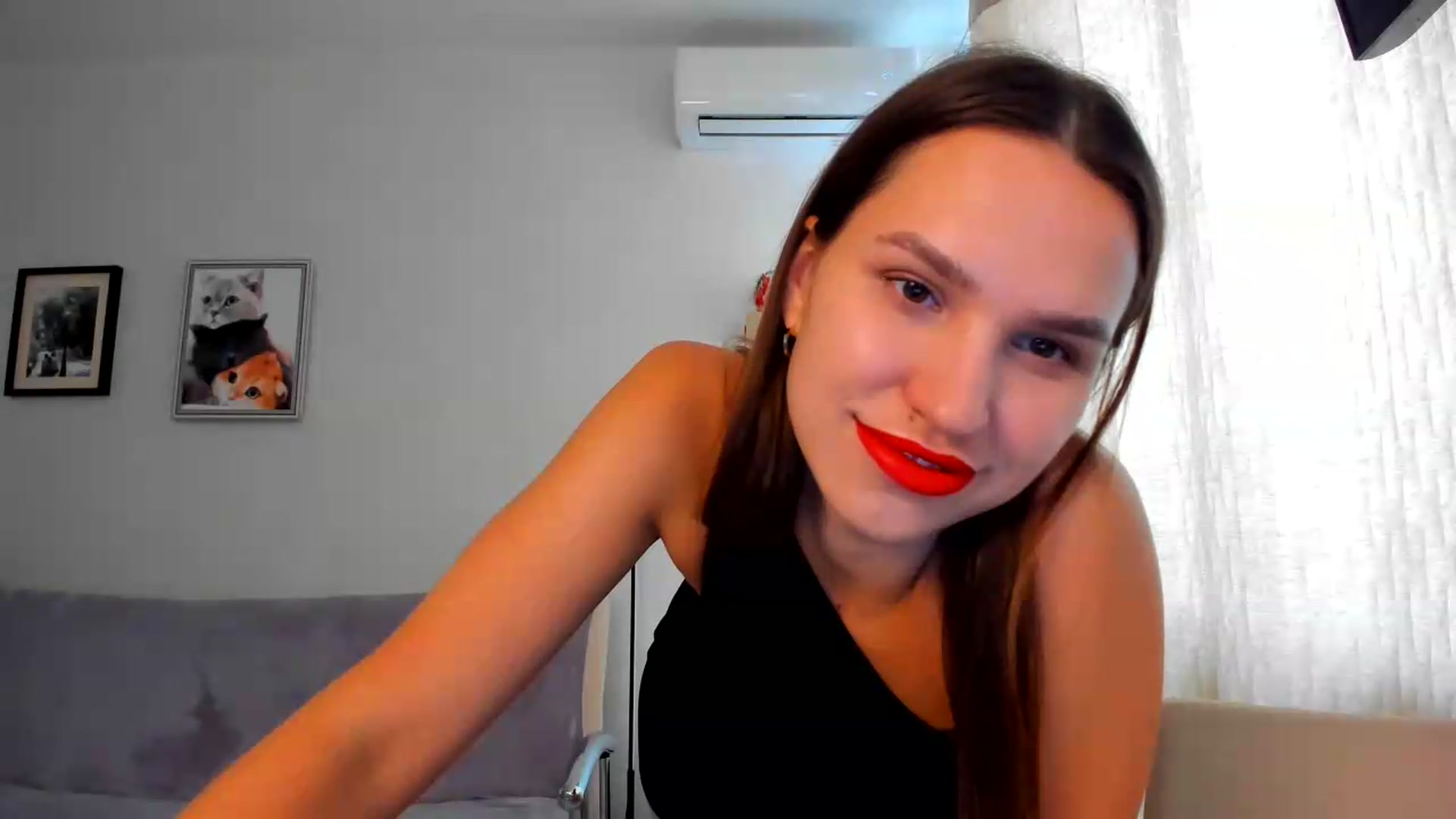 Gallery image thumbnail from WaveOfLove's myfreecams stream on, 07/09/2026, 11:11 image 16 of 20